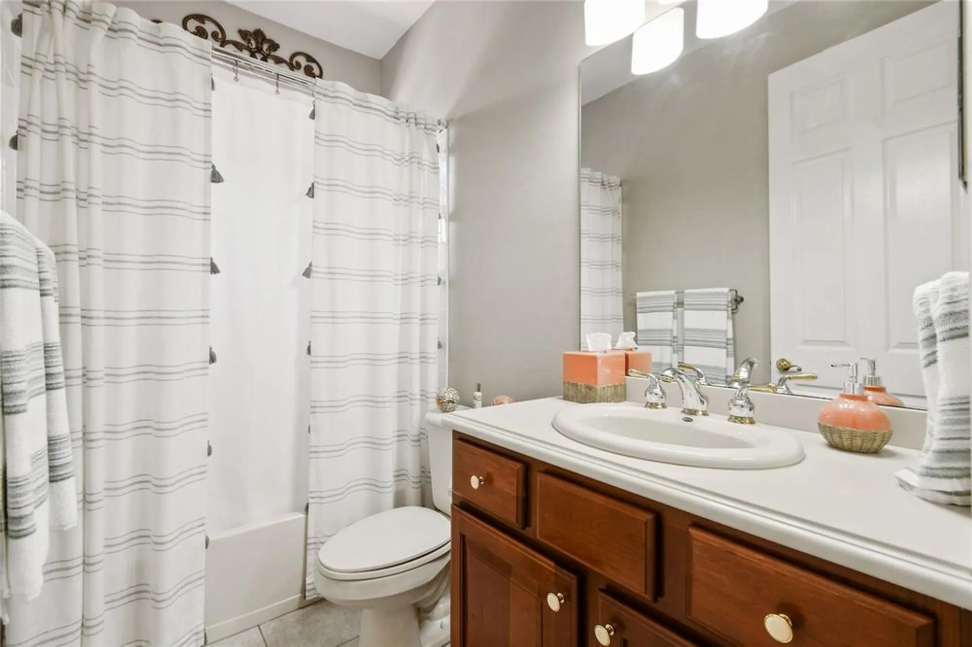 Property Slideshow image 35 of 66 | 350 balboa dr, Kissimmee, FL, 34759