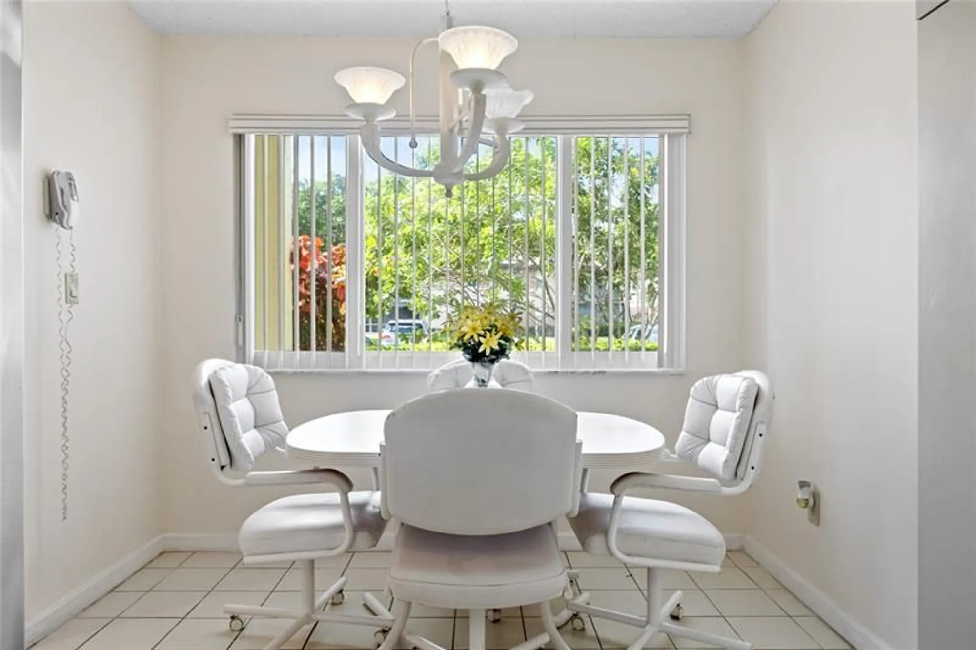 Property Slideshow image 12 of 41 | 7186 s devon dr # 109, Tamarac, FL, 33321