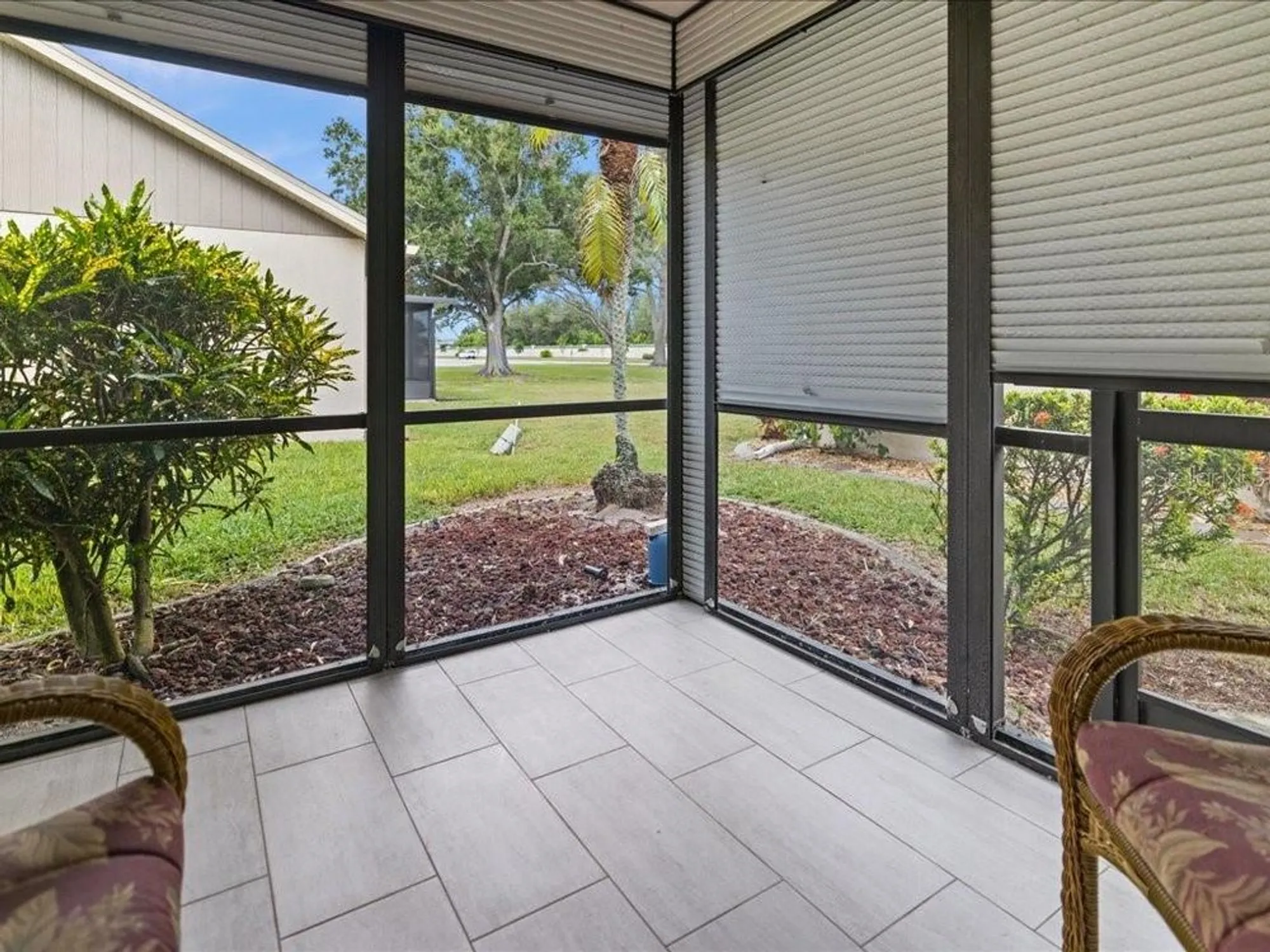 Property Slideshow image 15 of 51 | 502 wekiva river ct 127, Englewood, FL, 34223