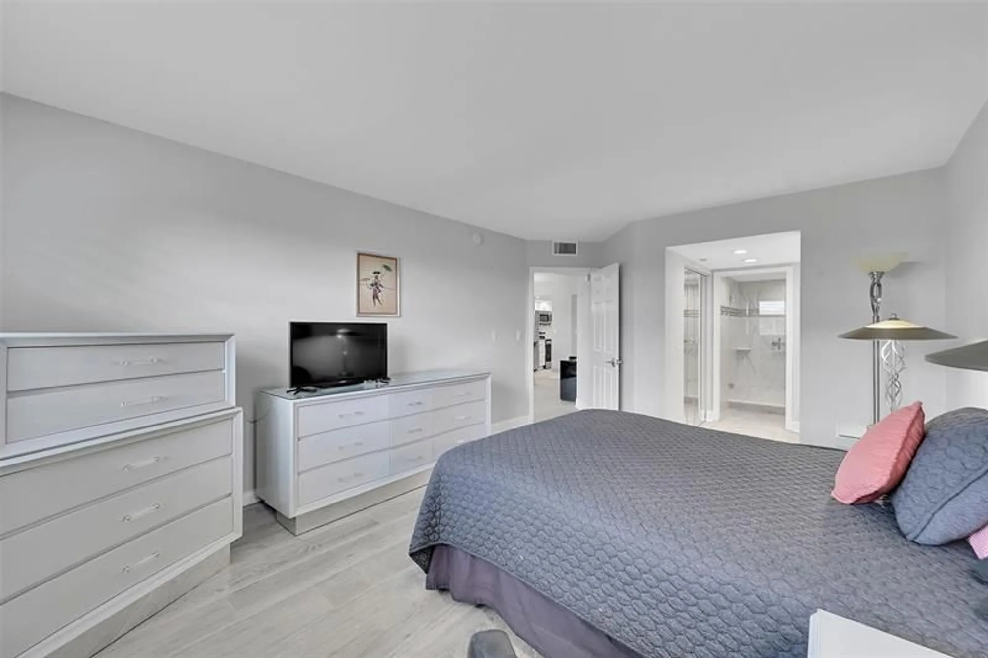 Property Slideshow image 21 of 43 | 1701 andros isle apt g4, Coconut Creek, FL, 33066