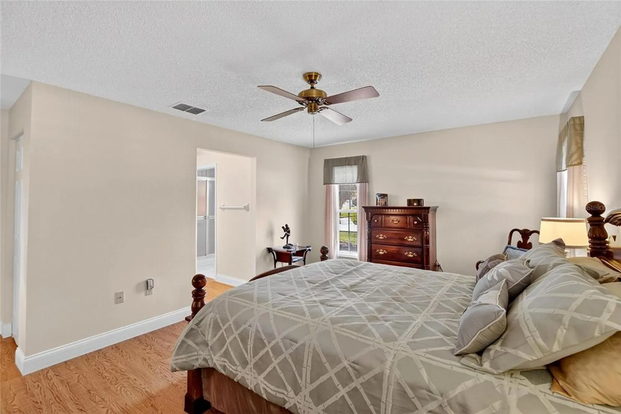 Property Slideshow image 31 of 71 | 6320 silver lakes dr, Lakeland, FL, 33810