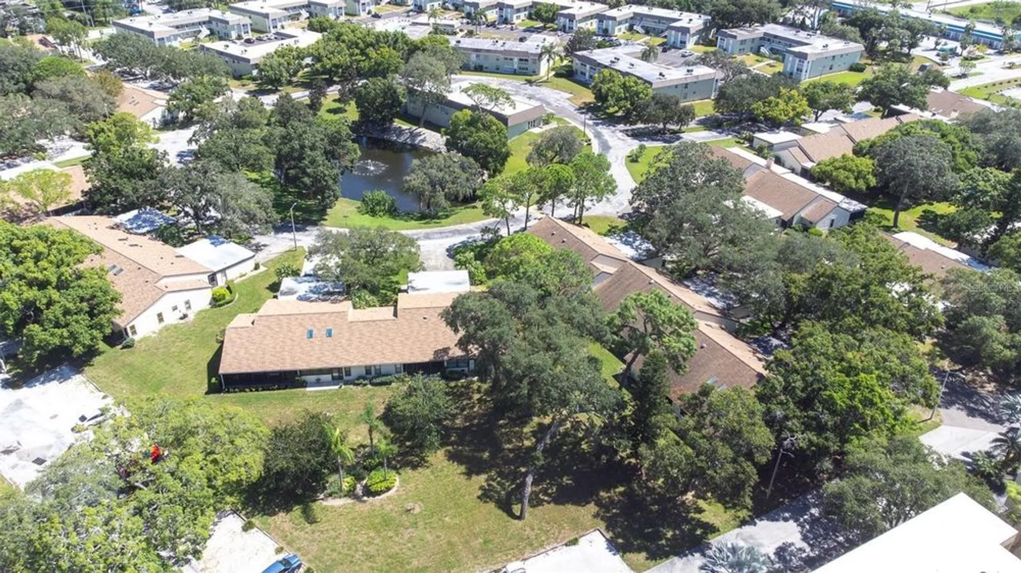 Property Slideshow image 34 of 38 | 2201 pine dr, Tarpon Springs, FL, 34689