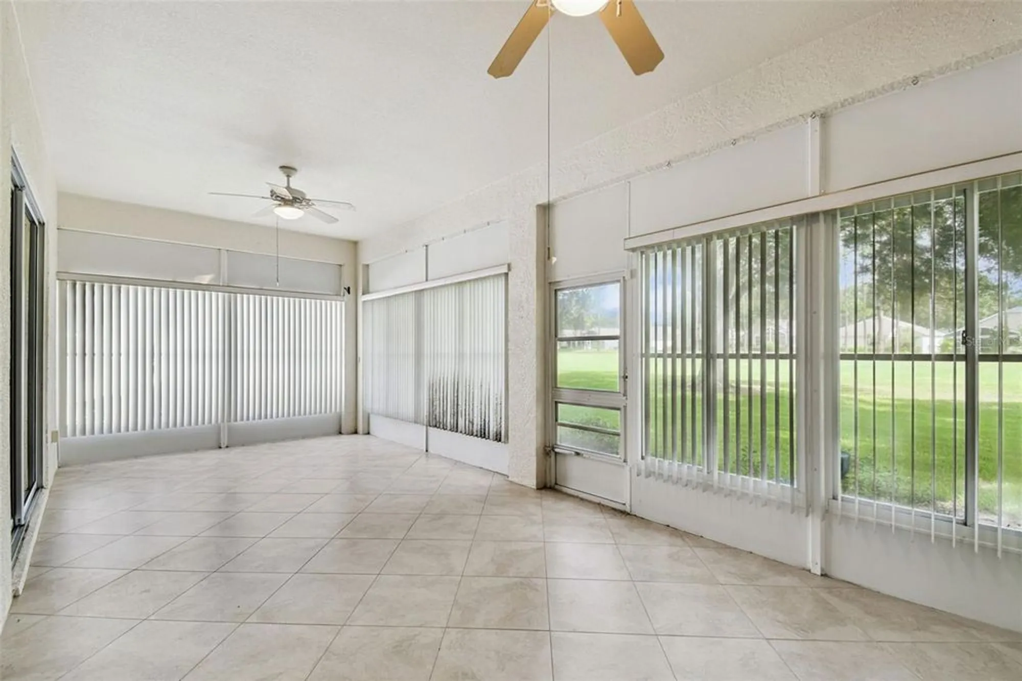 Property Slideshow image 19 of 64 | 3805 scarborough ct, Clermont, FL, 34711