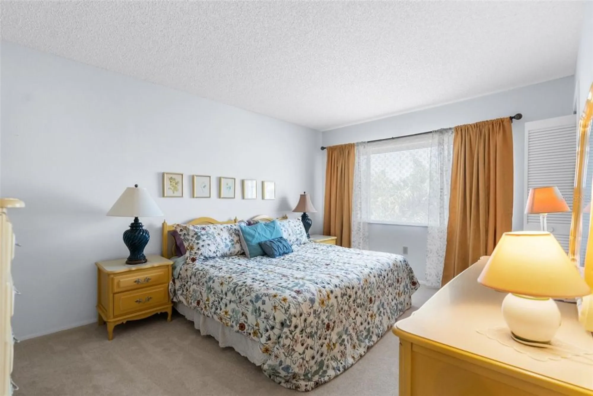 Property Slideshow image 22 of 43 | 4424 pelorus dr, New Port Richey, FL, 34652