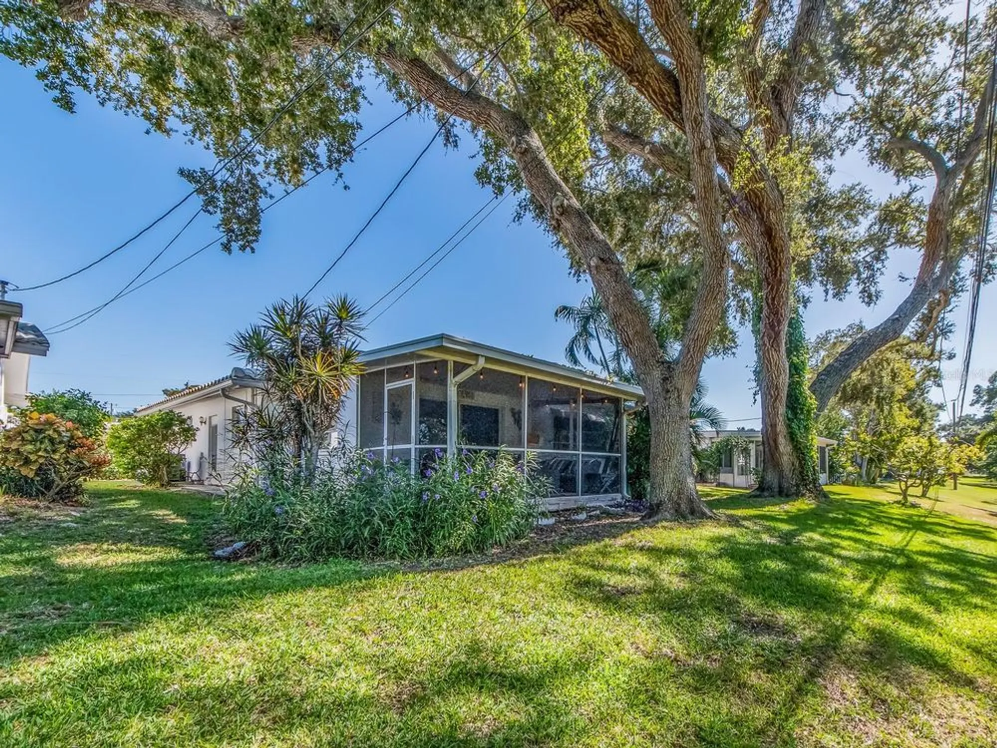 Property Slideshow image 38 of 43 | 9234 141st st, Seminole, FL, 33776