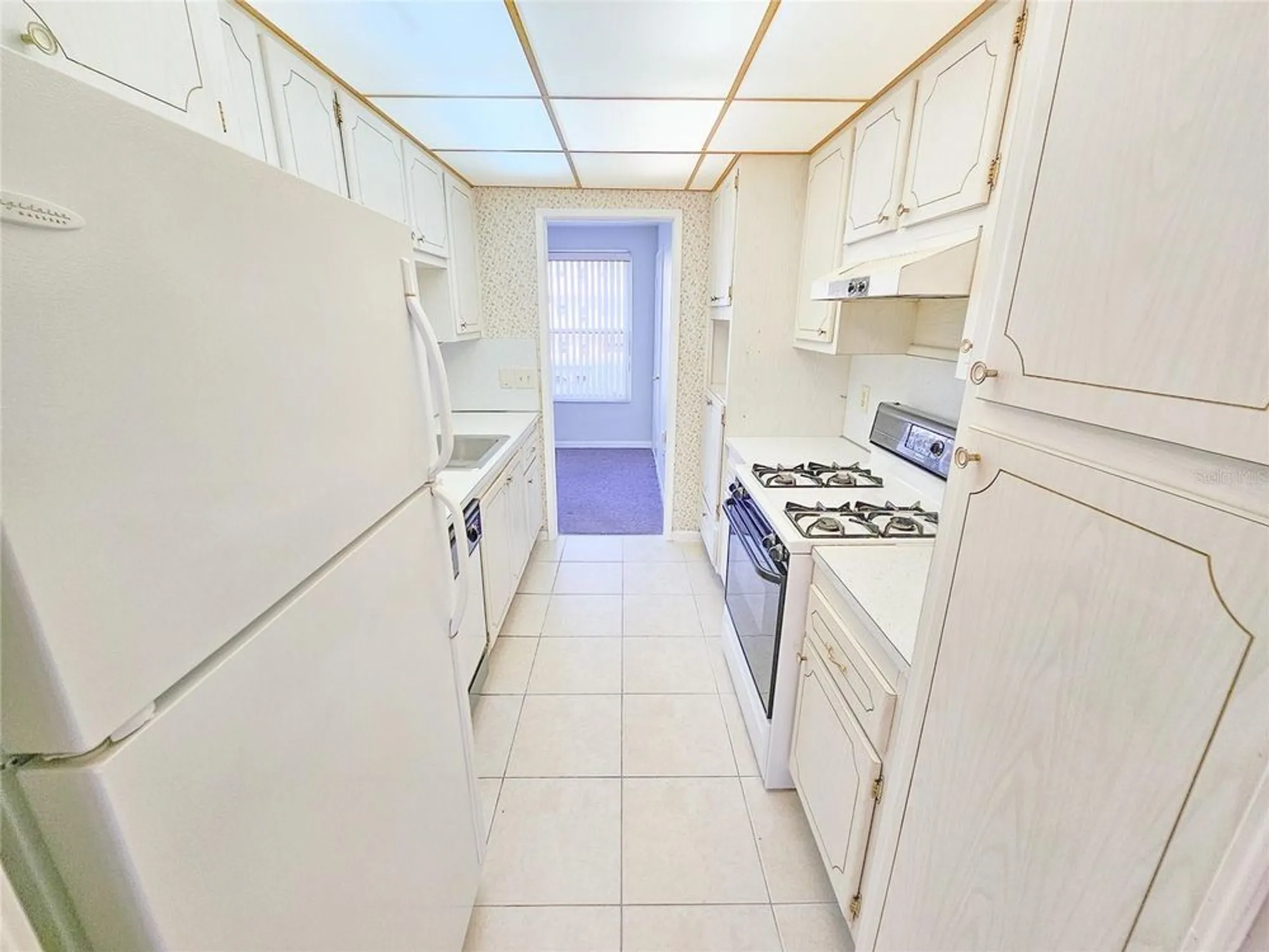 Property Slideshow image 6 of 30 | 3128 59th st 204, Gulfport, FL, 33707