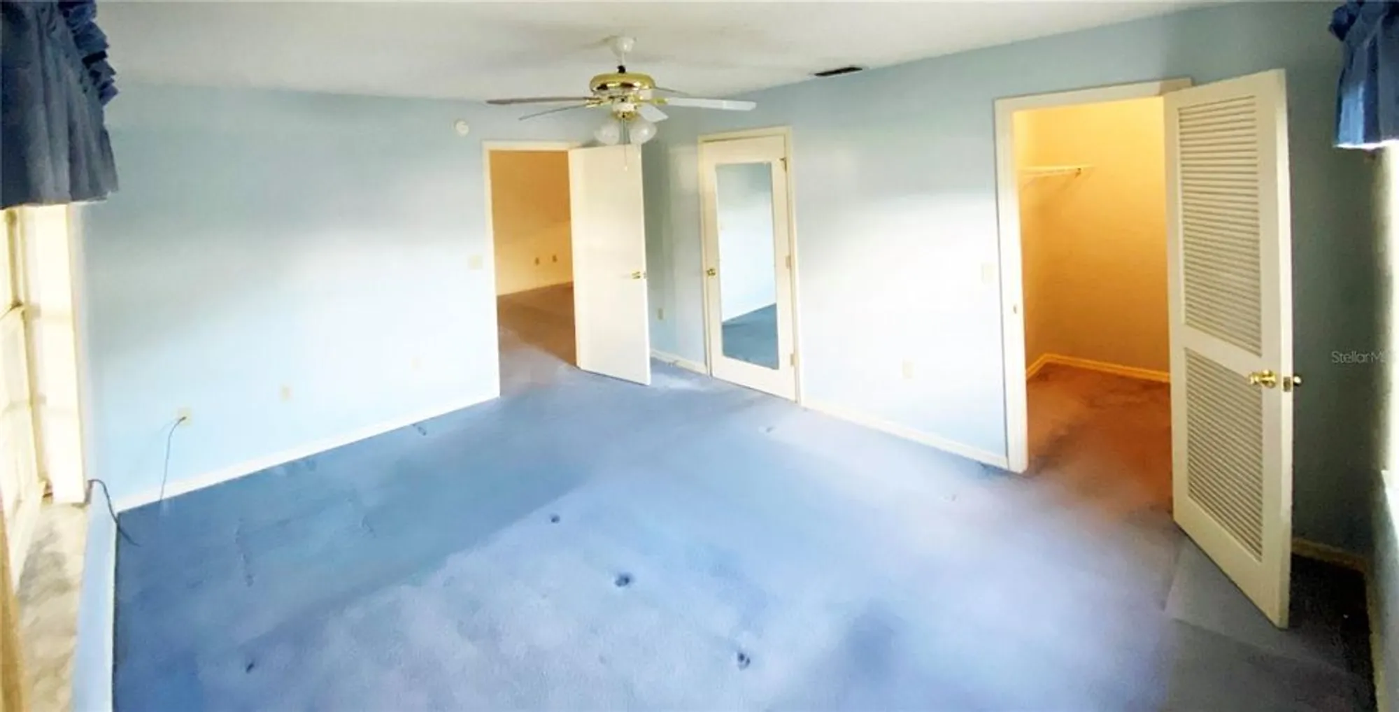 Property Slideshow image 8 of 13 | 1518 oakview cir, Winter Haven, FL, 33880