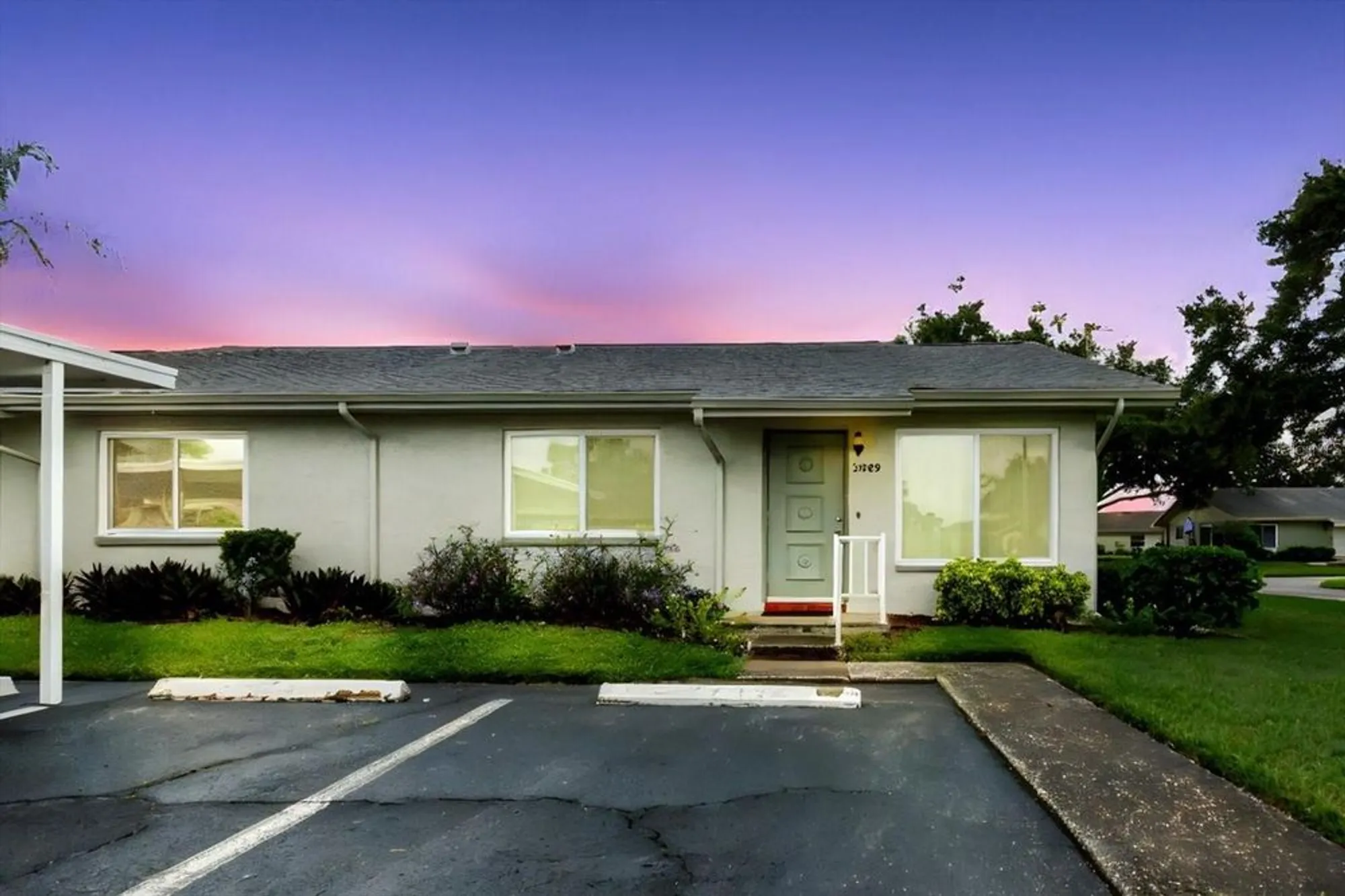 Property Slideshow image 1 of 63 | 2209 grenadier dr, Sun City Center, FL, 33573