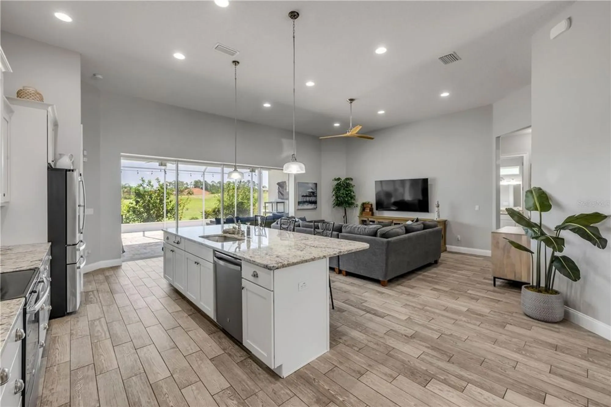 Property Slideshow image 10 of 72 | 2916 bella flore ter, New Smyrna Beach, FL, 32168