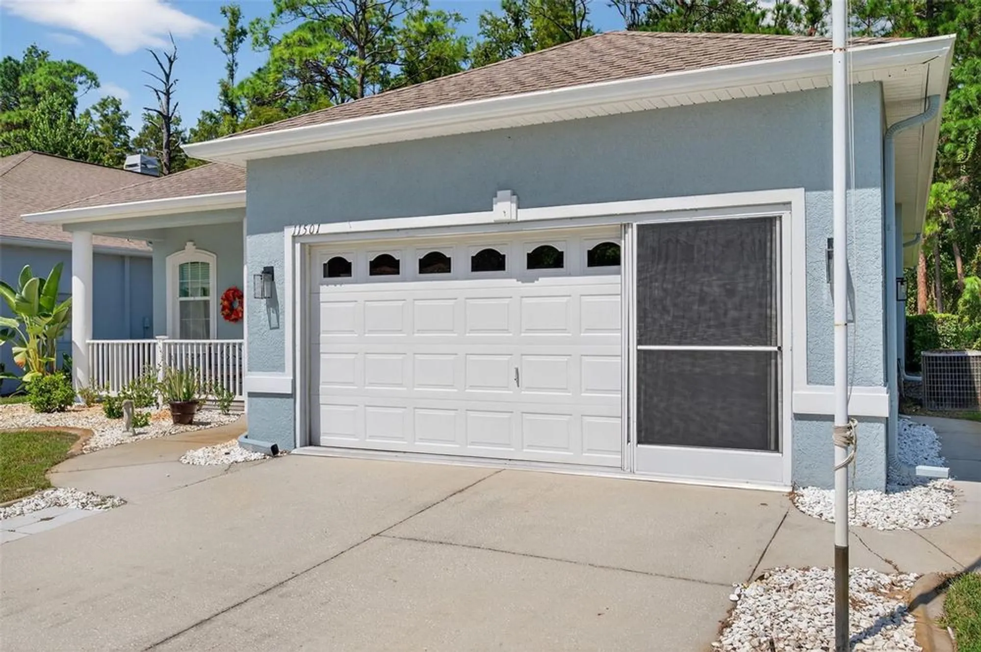 Property Slideshow image 3 of 71 | 11501 bloomington ct, New Port Richey, FL, 34654