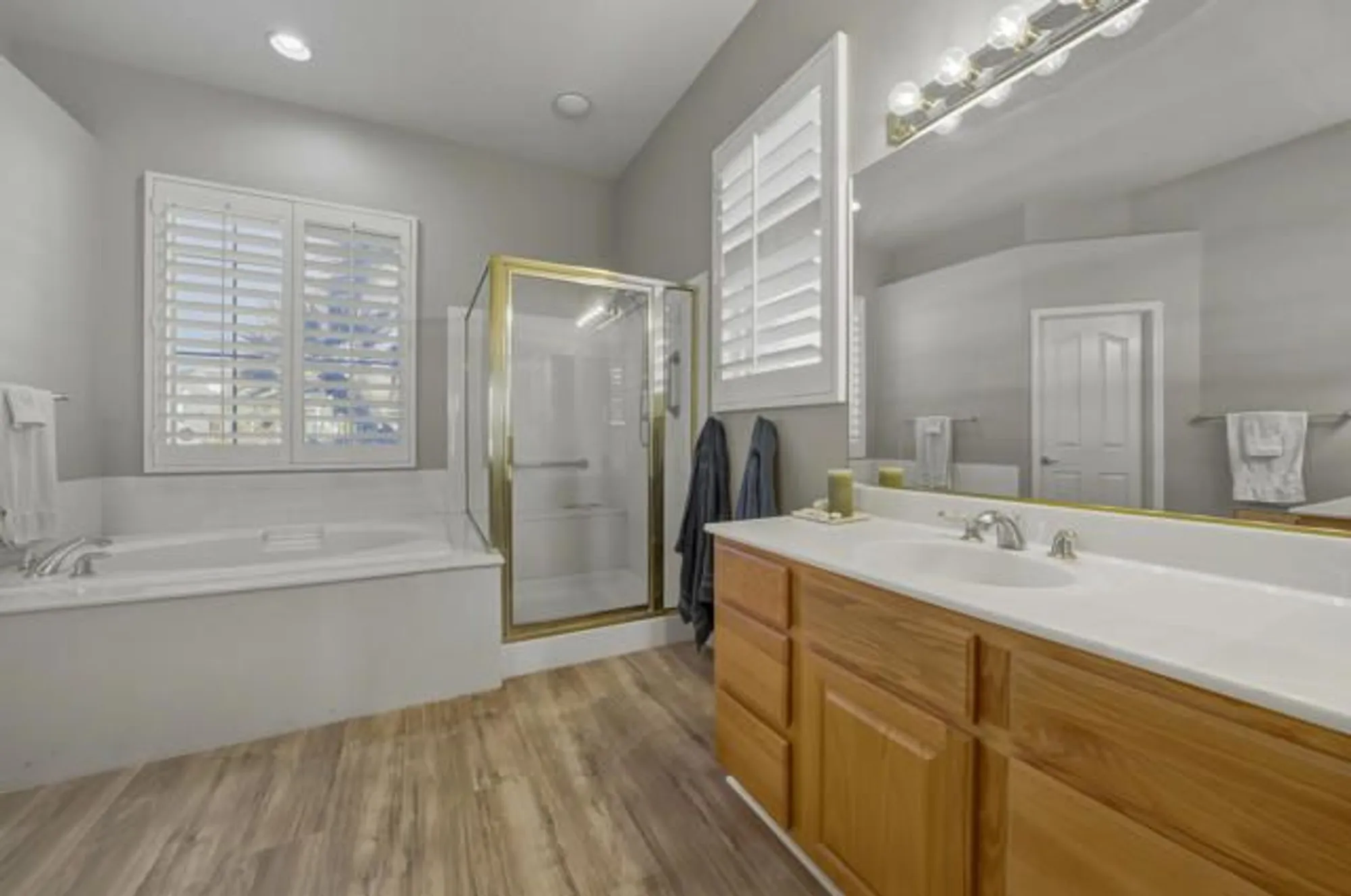 Property Slideshow image 19 of 39 | 44382 royal lytham dr, Indio, CA, 92201