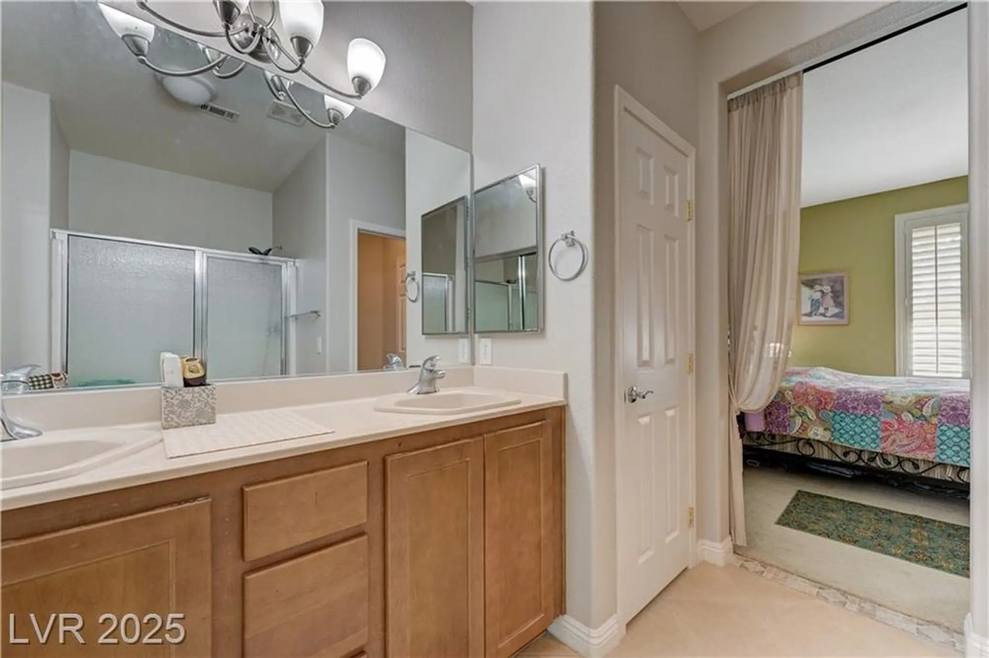 Property Slideshow image 34 of 99 | 10241 premia pl, Las Vegas, NV, 89135