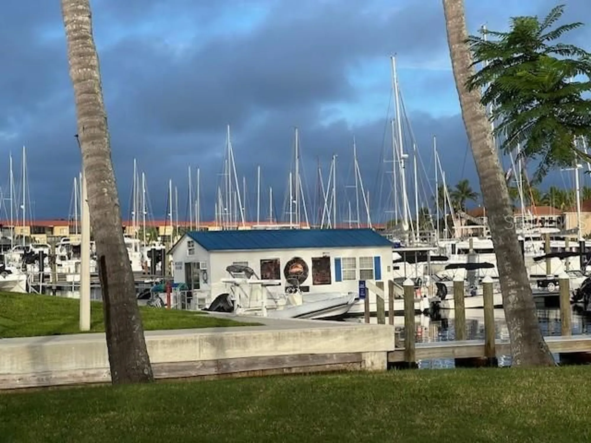 Property Slideshow image 47 of 62 | 3333 sunset key cir 303, Punta Gorda, FL, 33955