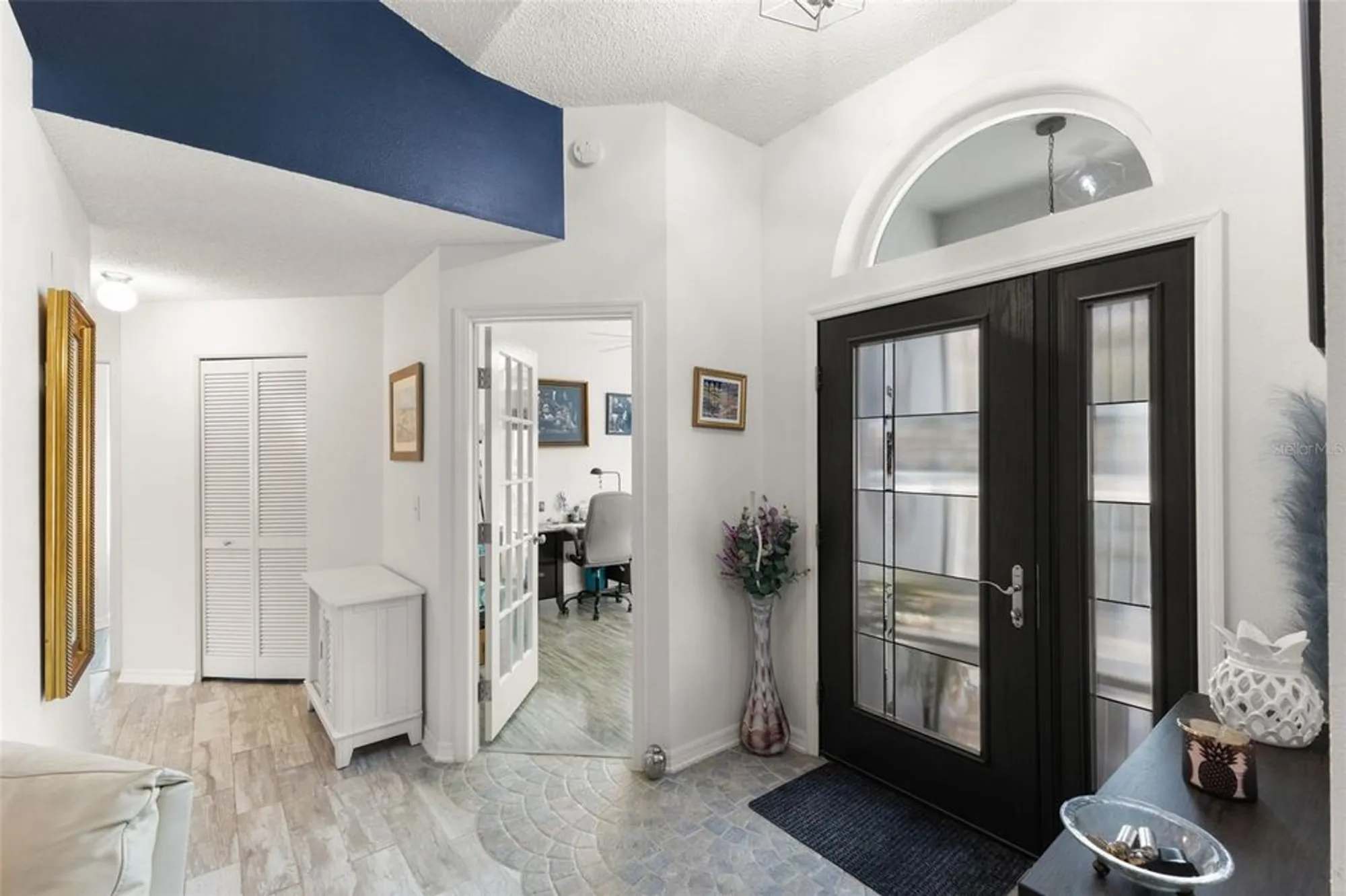 Property Slideshow image 7 of 51 | 1911 e del webb blvd, Sun City Center, FL, 33573