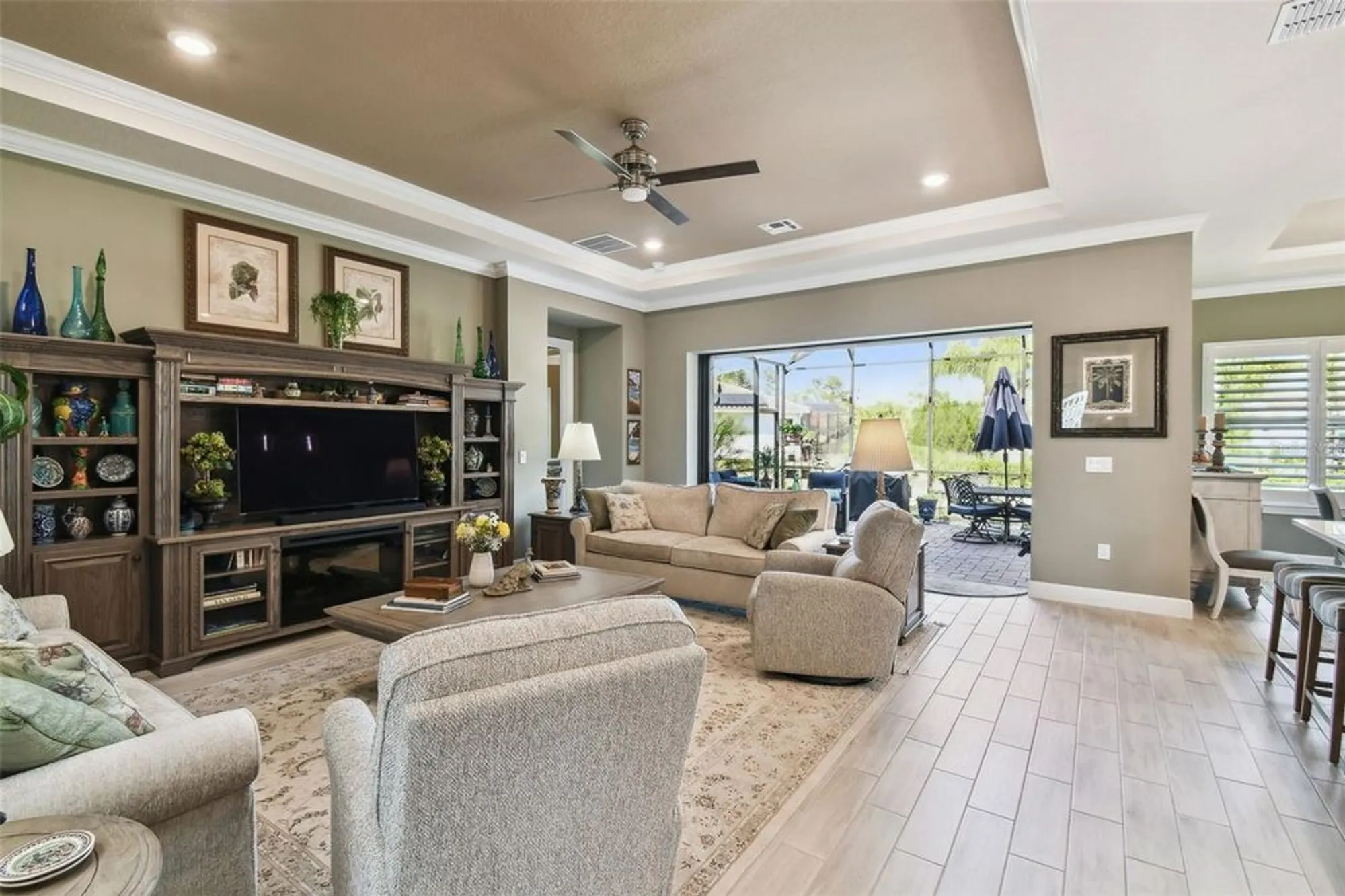 Property Slideshow image 7 of 62 | 3704 via monte napoleone dr, Poinciana, FL, 34759
