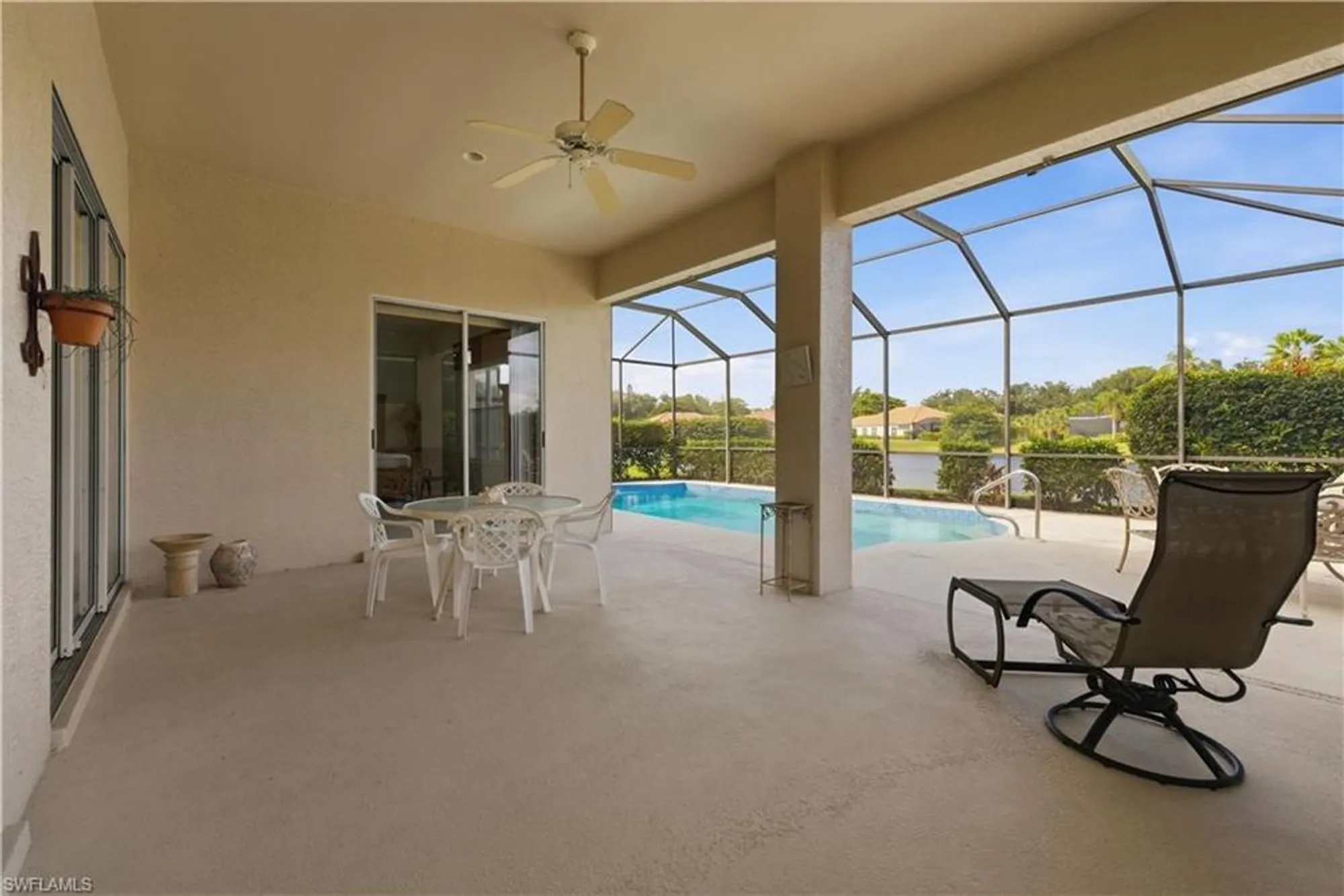 Property Slideshow image 33 of 46 | 24784 hollybrier ln, Bonita Springs, FL, 34134