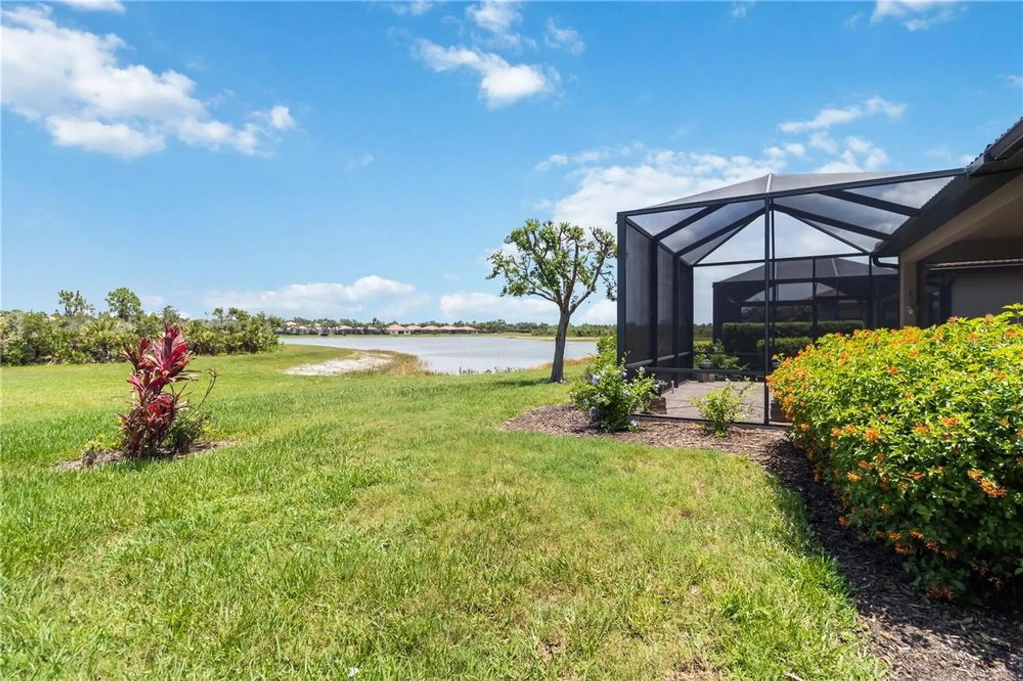 Property Slideshow image 44 of 75 | 10618 corkwood ct, Venice, FL, 34293