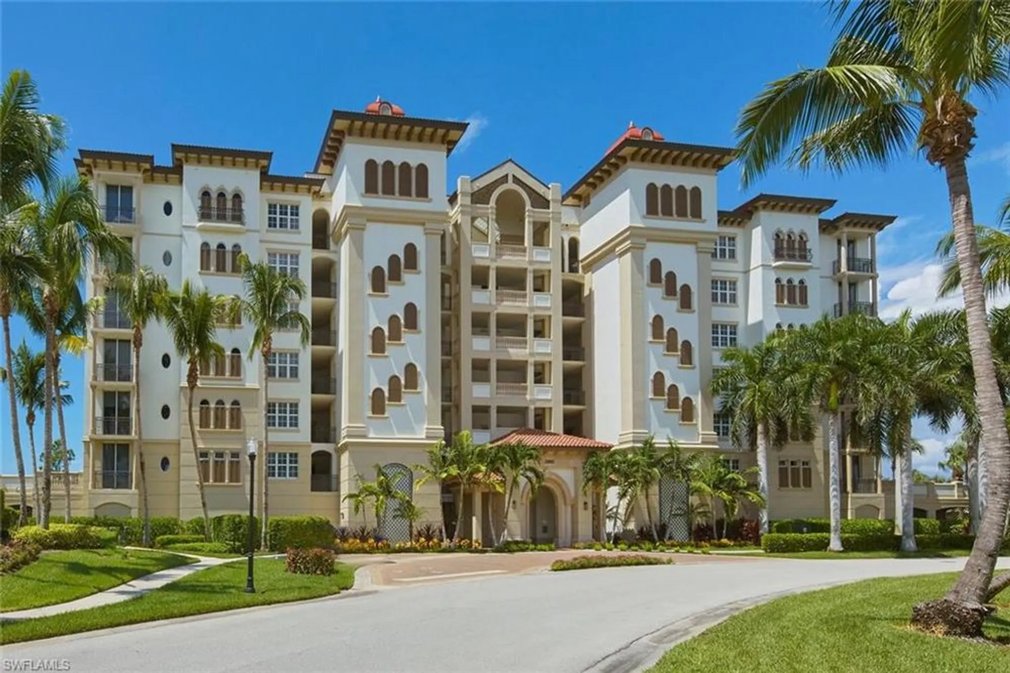 Property Slideshow image 19 of 22 | 24031 via castella dr 1203, Bonita Springs, FL, 34134
