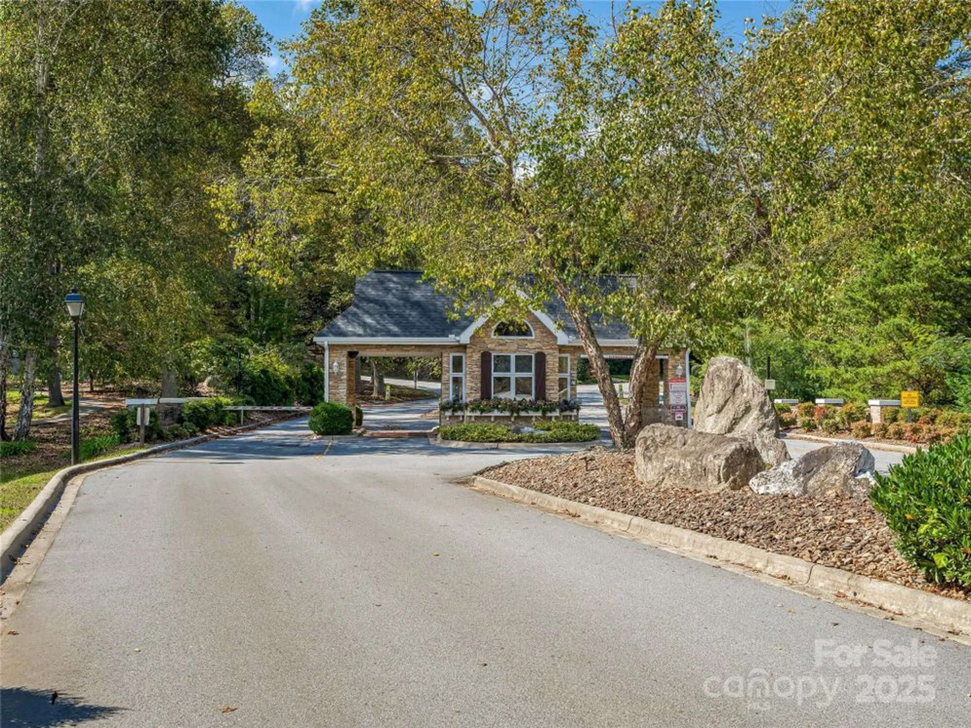 Property Slideshow image 45 of 48 | 222 bay laurel ln, Hendersonville, NC, 28791