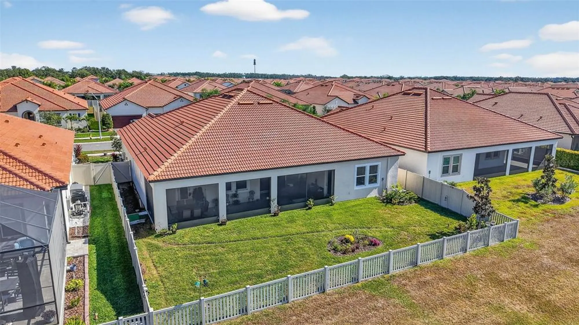 Property Slideshow image 36 of 60 | 17109 star banks st, Wimauma, FL, 33598