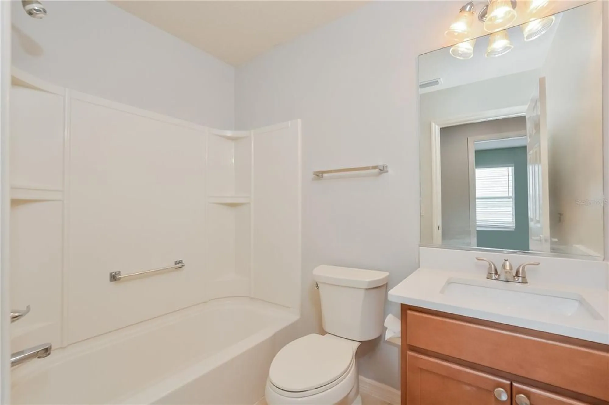 Property Slideshow image 13 of 15 | 2572 berrington loop, The Villages, FL, 32162