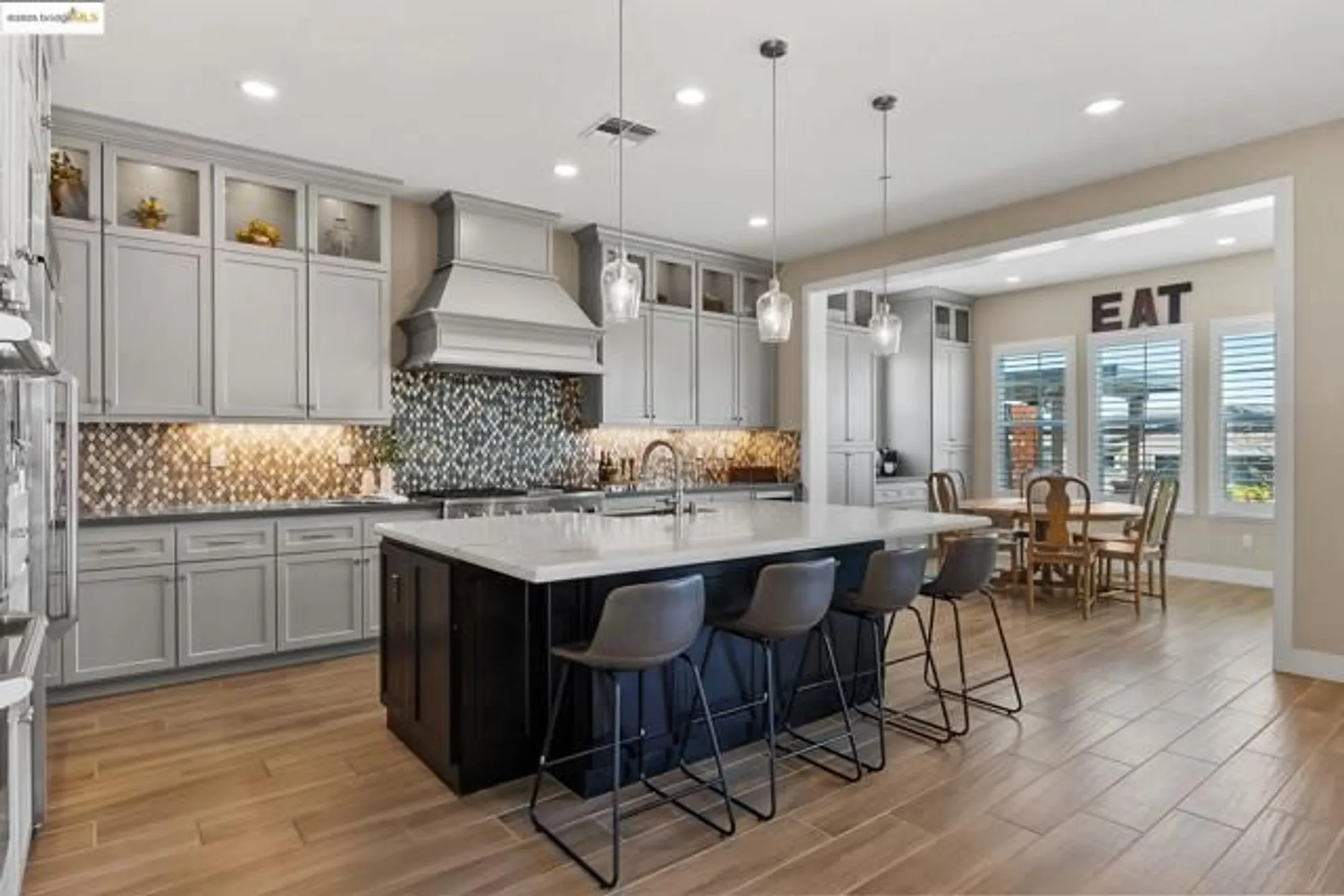 Property Slideshow image 4 of 54 | 1890 late harvest ct, Brentwood, CA, 94513