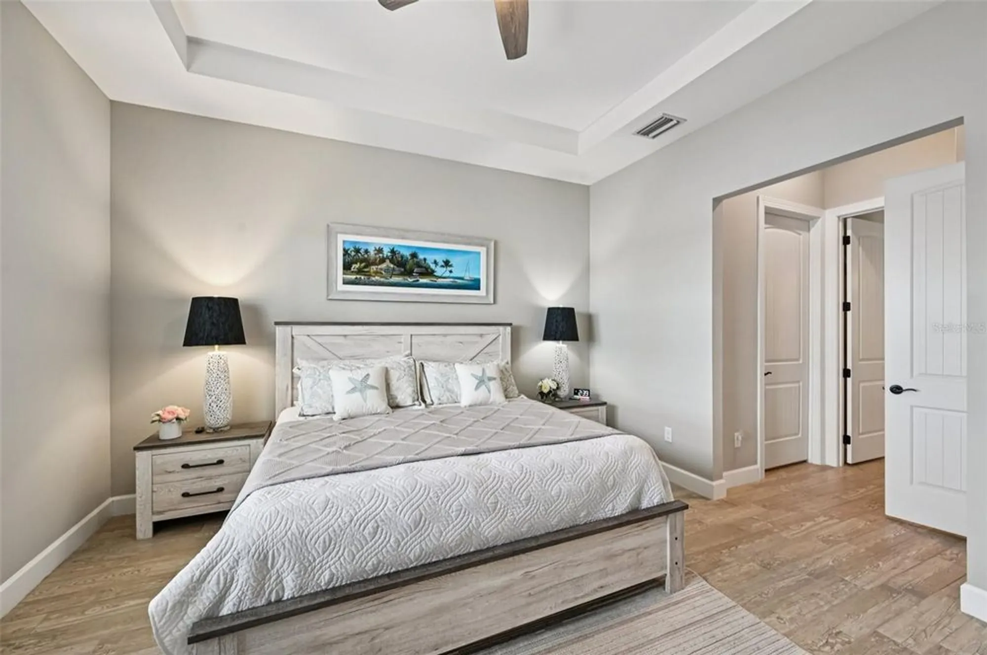 Property Slideshow image 13 of 40 | 25509 royal tern ln, Englewood, FL, 34223