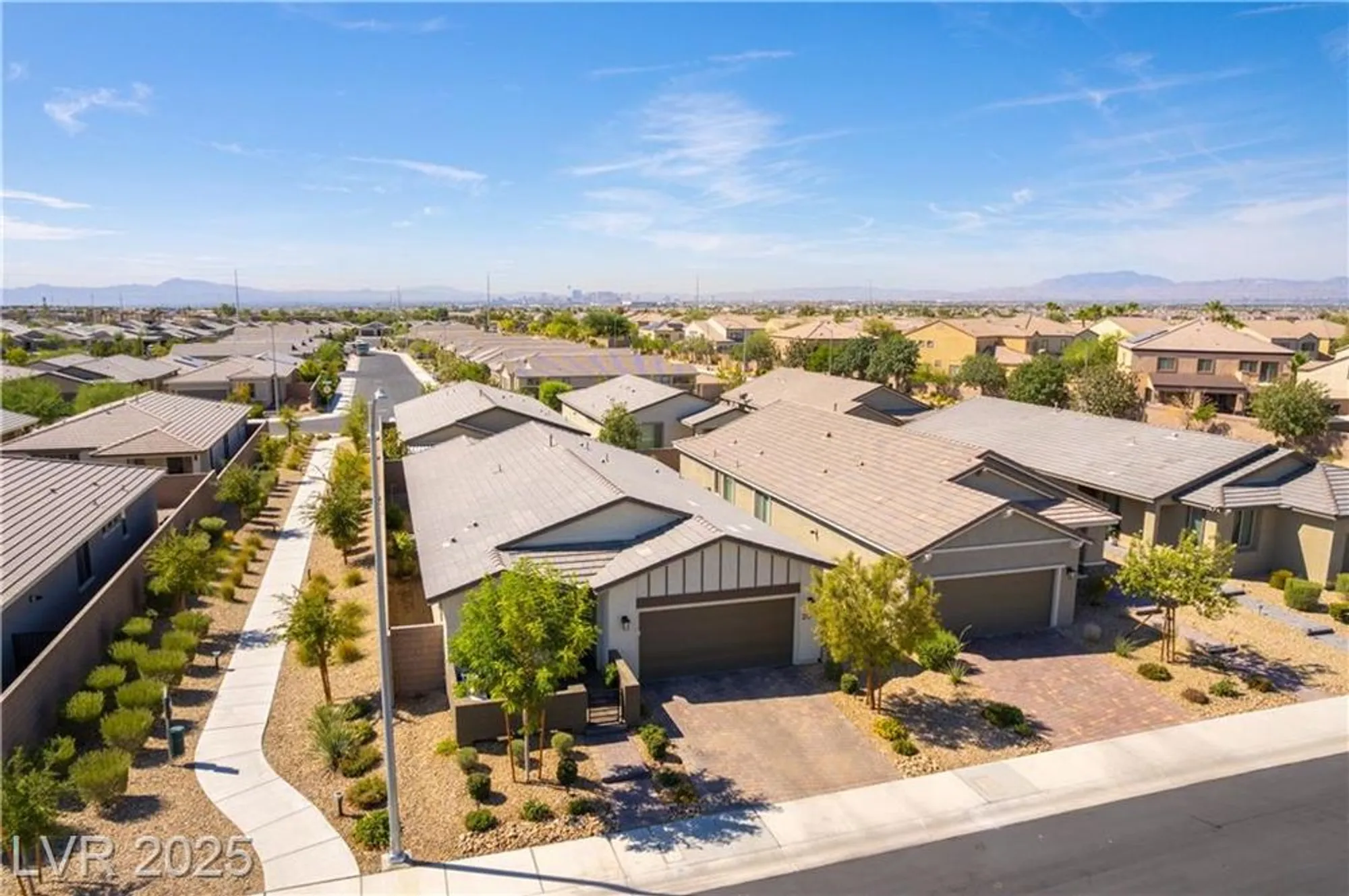 Property Slideshow image 27 of 32 | 2047 arrington ave, North Las Vegas, NV, 89086