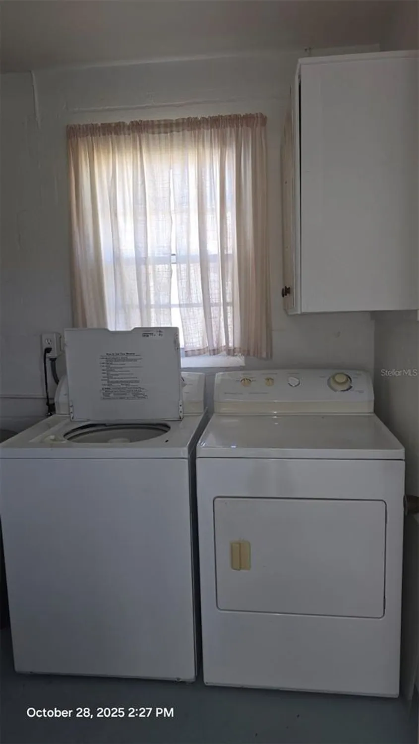 Property Slideshow image 21 of 23 | 1826 foxhunt dr b, Sun City Center, FL, 33573