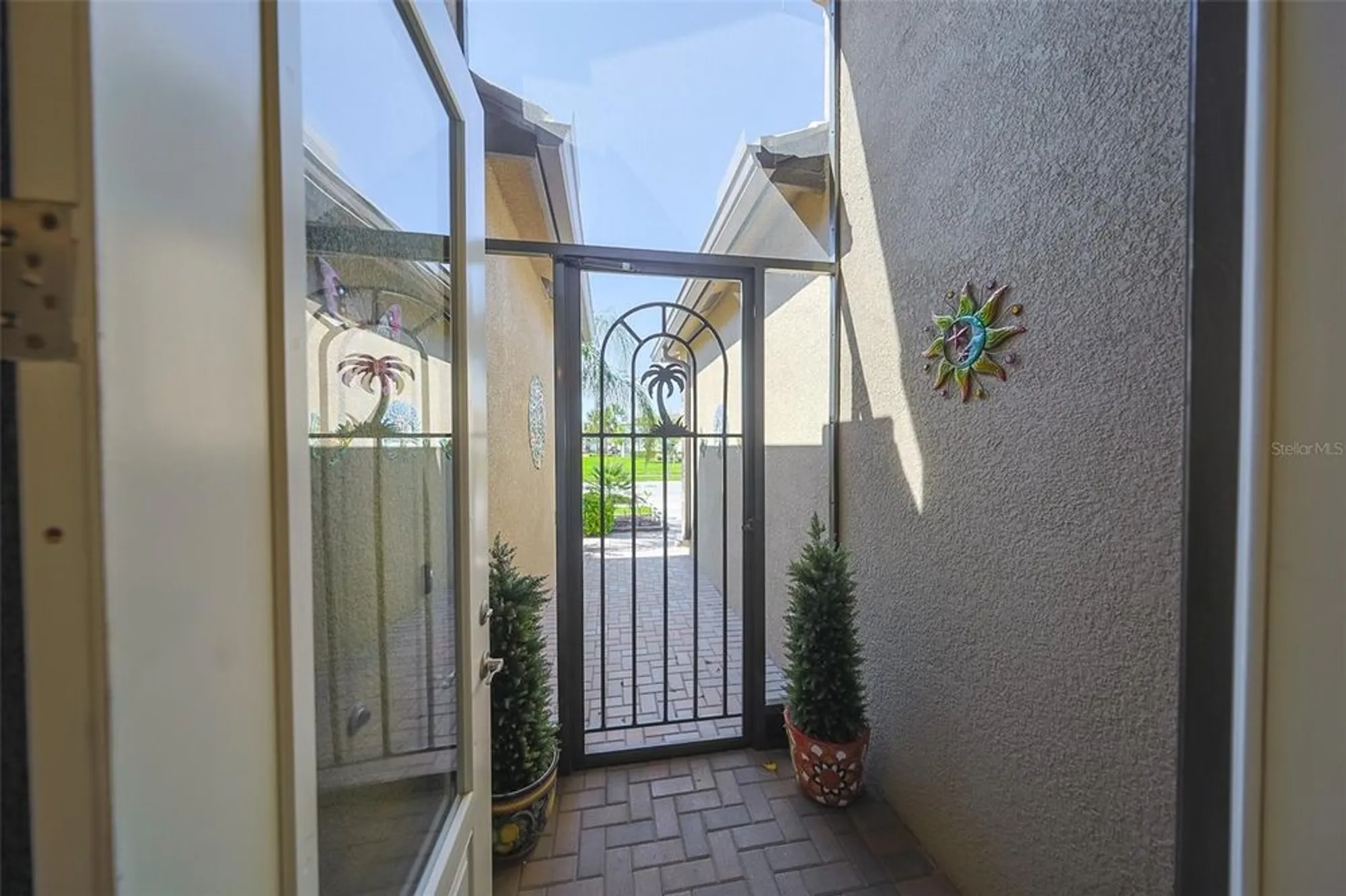 Property Slideshow image 4 of 58 | 4920 sevilla shores dr, Wimauma, FL, 33598