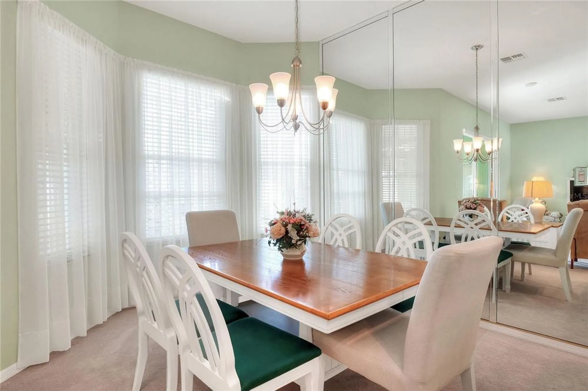 Property Slideshow image 8 of 40 | 5840 mallard dr, Lakeland, FL, 33809