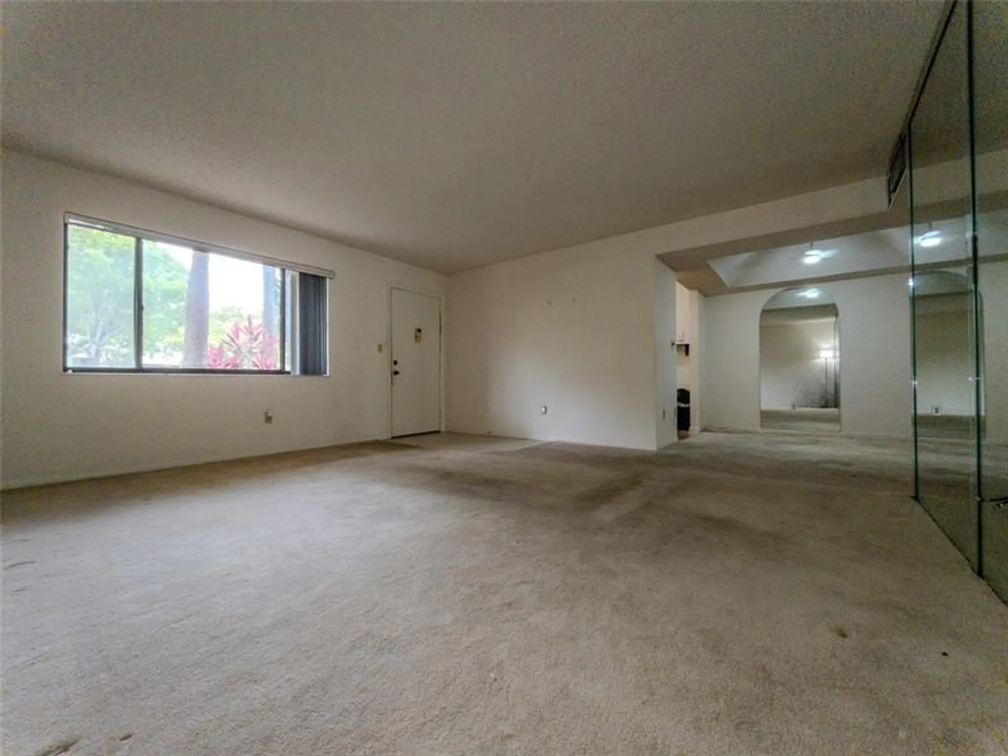 Property Slideshow image 11 of 41 | 7516 ashmont cir 104, Tamarac, FL, 33321