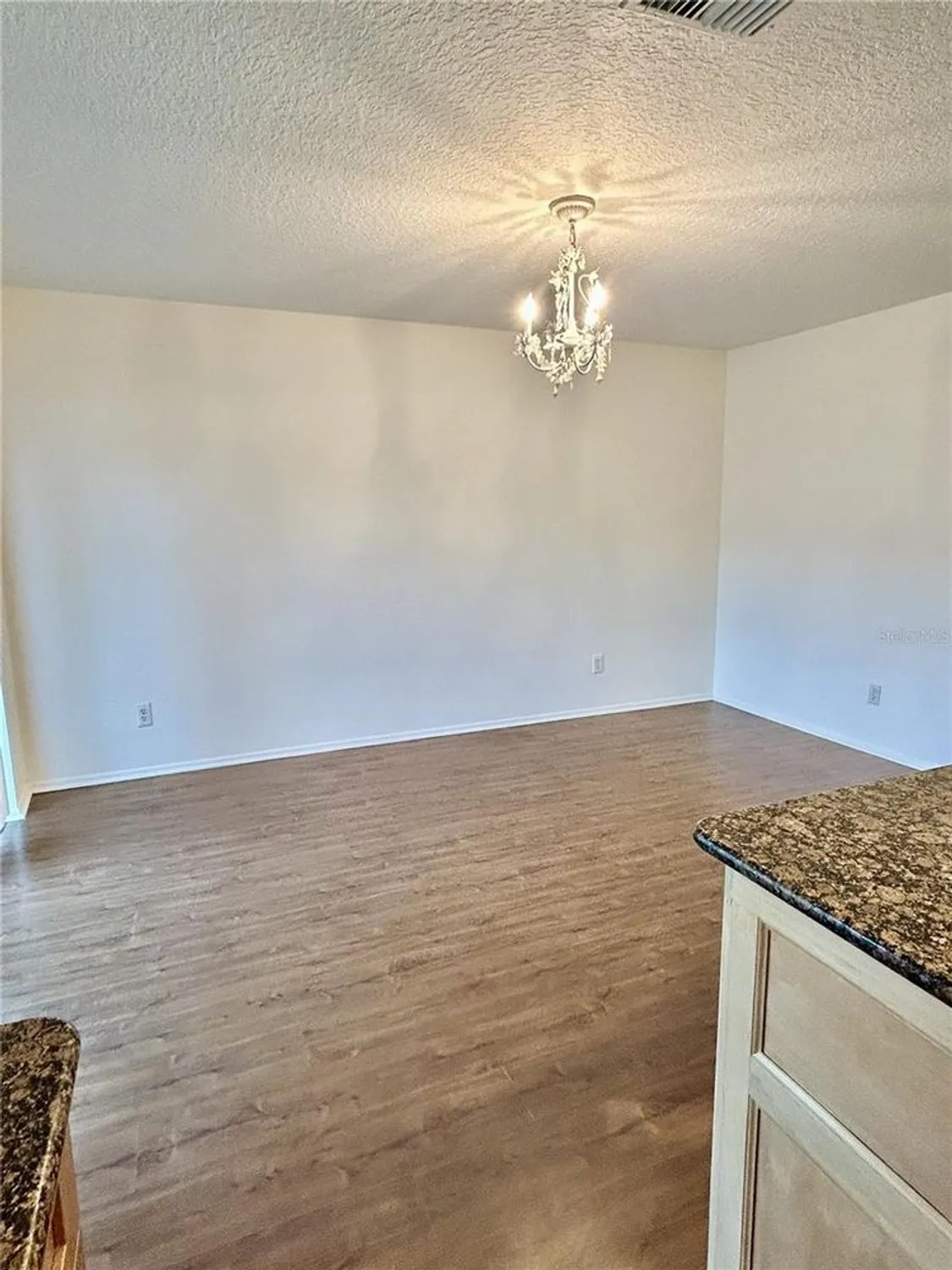 Property Slideshow image 12 of 19 | 1421 heather ridge blvd # 1421, Dunedin, FL, 34698
