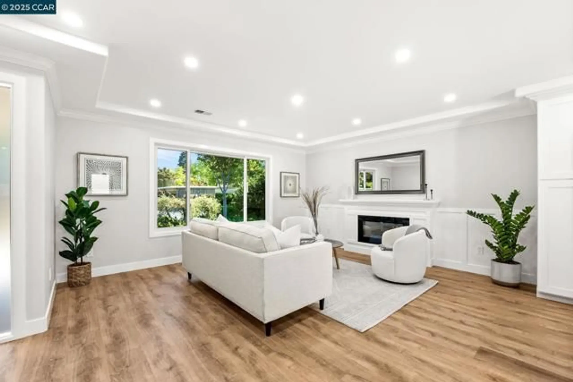 Property Slideshow image 6 of 46 | 2300 pine knoll dr 1, Walnut Creek, CA, 94595