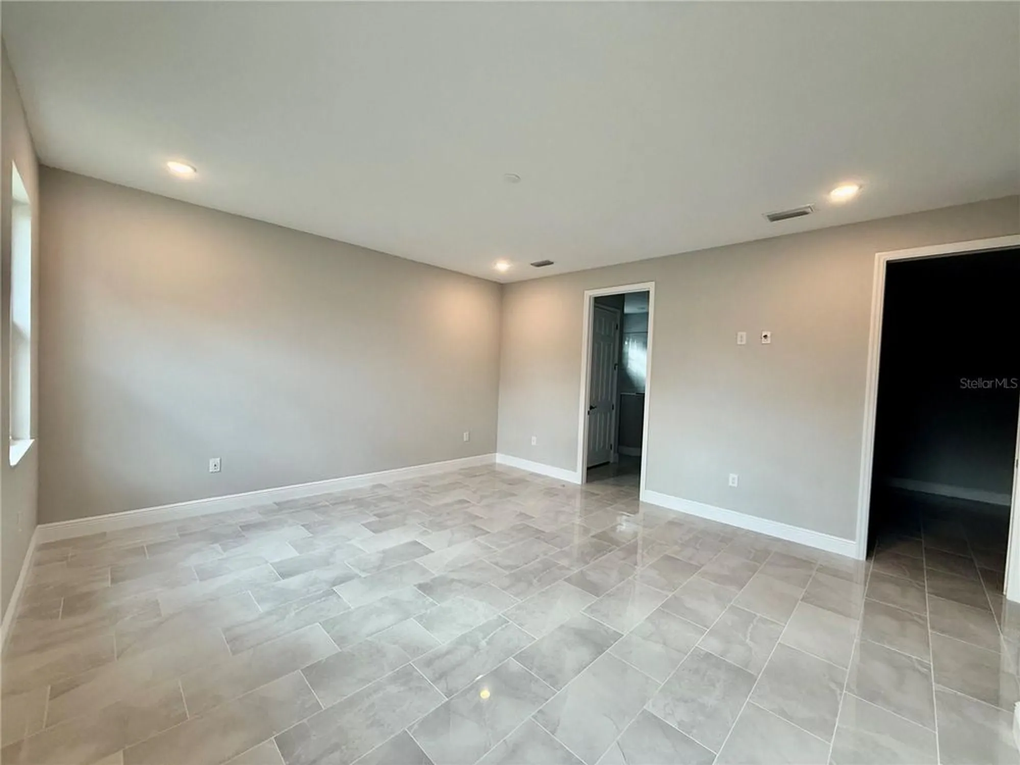 Property Slideshow image 18 of 50 | 2046 wallingford loop, Mount Dora, FL, 32757