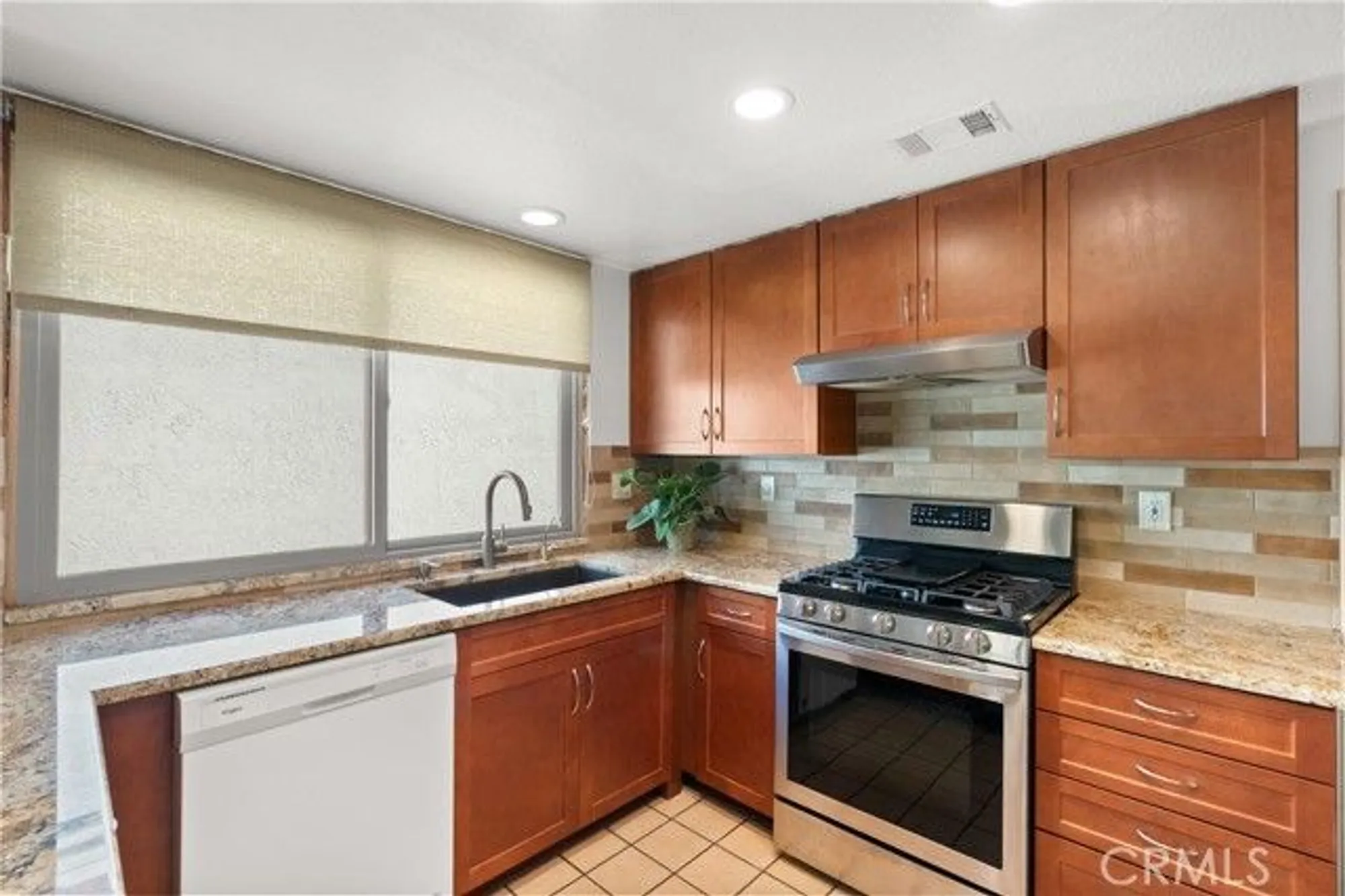 Property Slideshow image 15 of 43 | 28037 via tirso, Mission Viejo, CA, 92692
