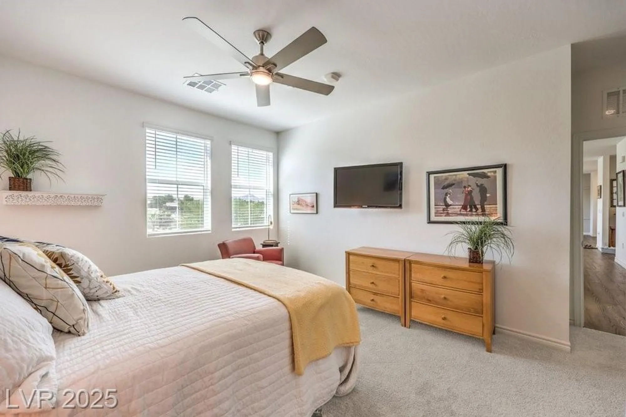 Property Slideshow image 41 of 70 | 2555 hampton rd 10303, Henderson, NV, 89052