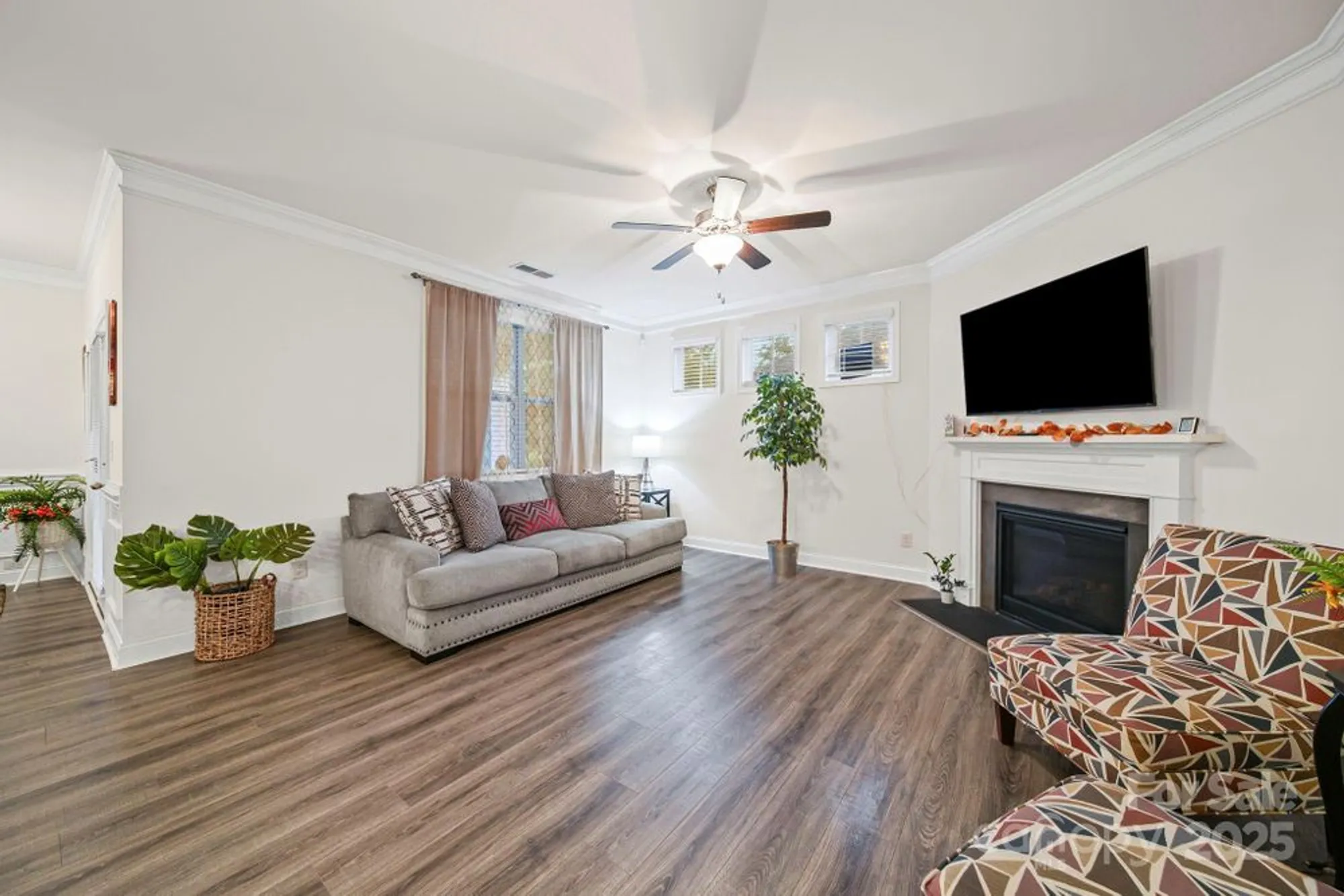 Property Slideshow image 11 of 42 | 595 belle grove dr # 154, Lake Wylie, SC, 29710