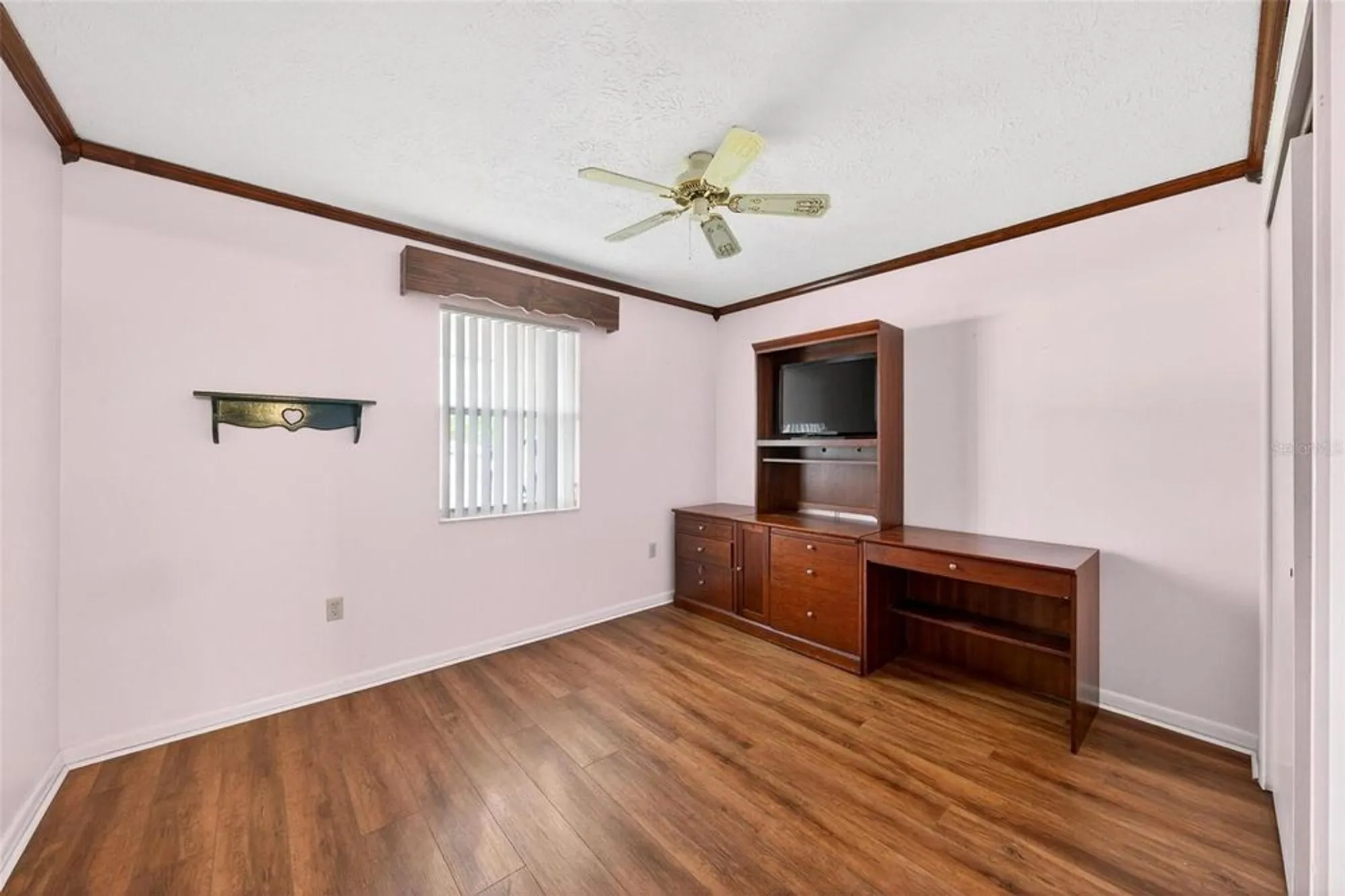 Property Slideshow image 18 of 34 | 2215 orkney dr, Leesburg, FL, 34788