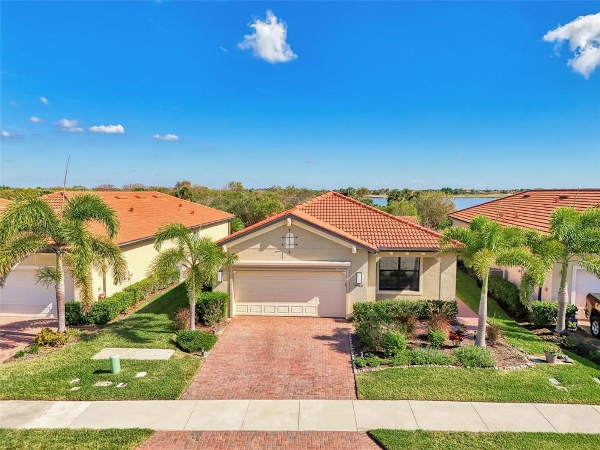 Property Slideshow image 1 of 100 | 24080 spartina dr, Venice, FL, 34293