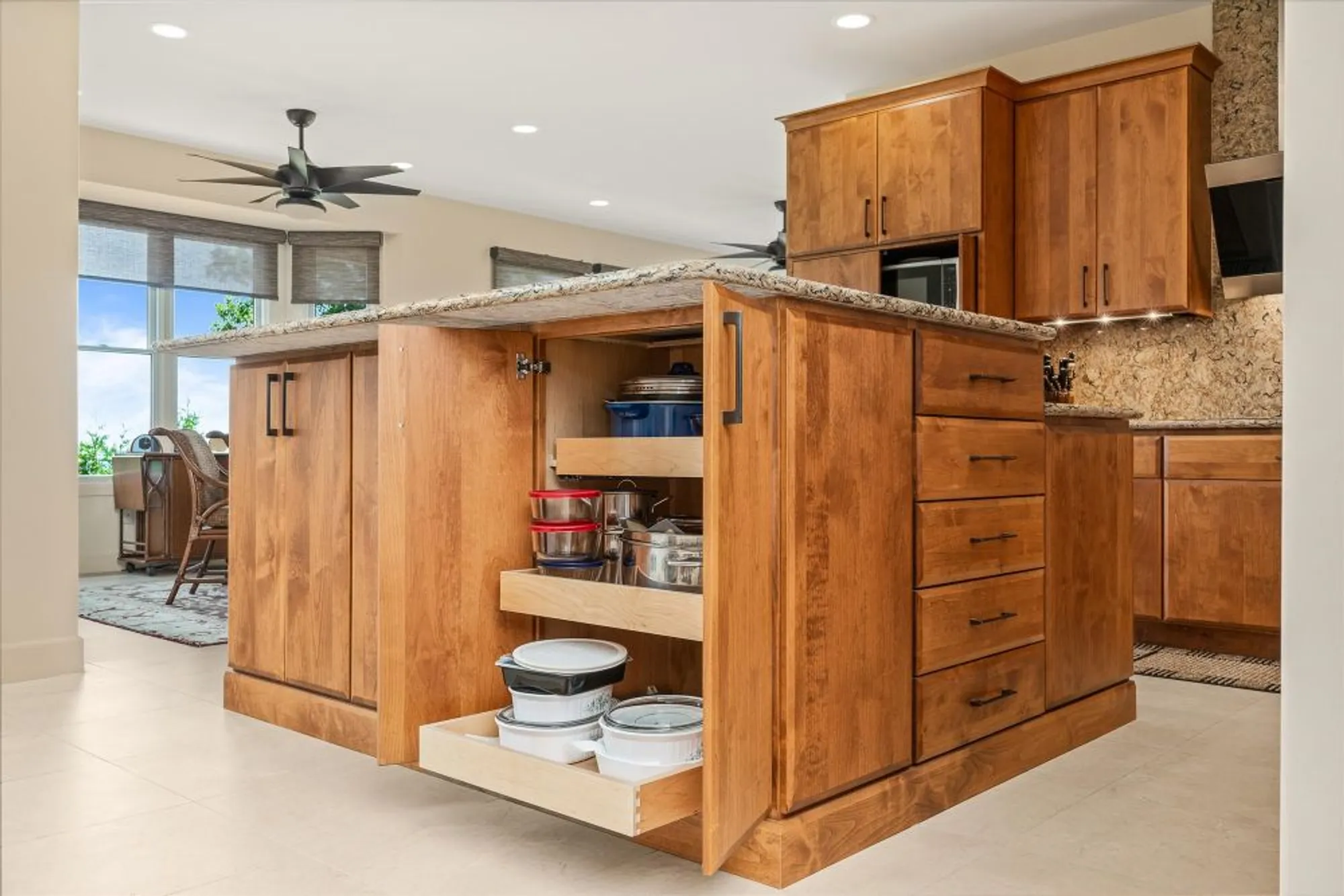 Property Slideshow image 47 of 81 | 61 bluff view ct, Crossville, TN, 38558