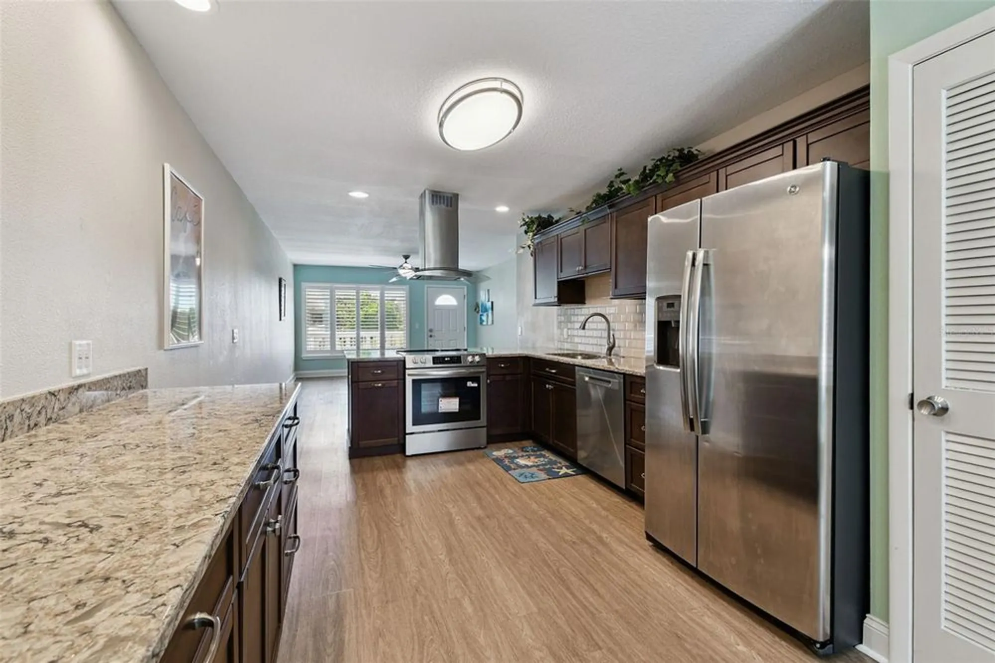 Property Slideshow image 10 of 58 | 2292 costa rican dr apt 30, Clearwater, FL, 33763
