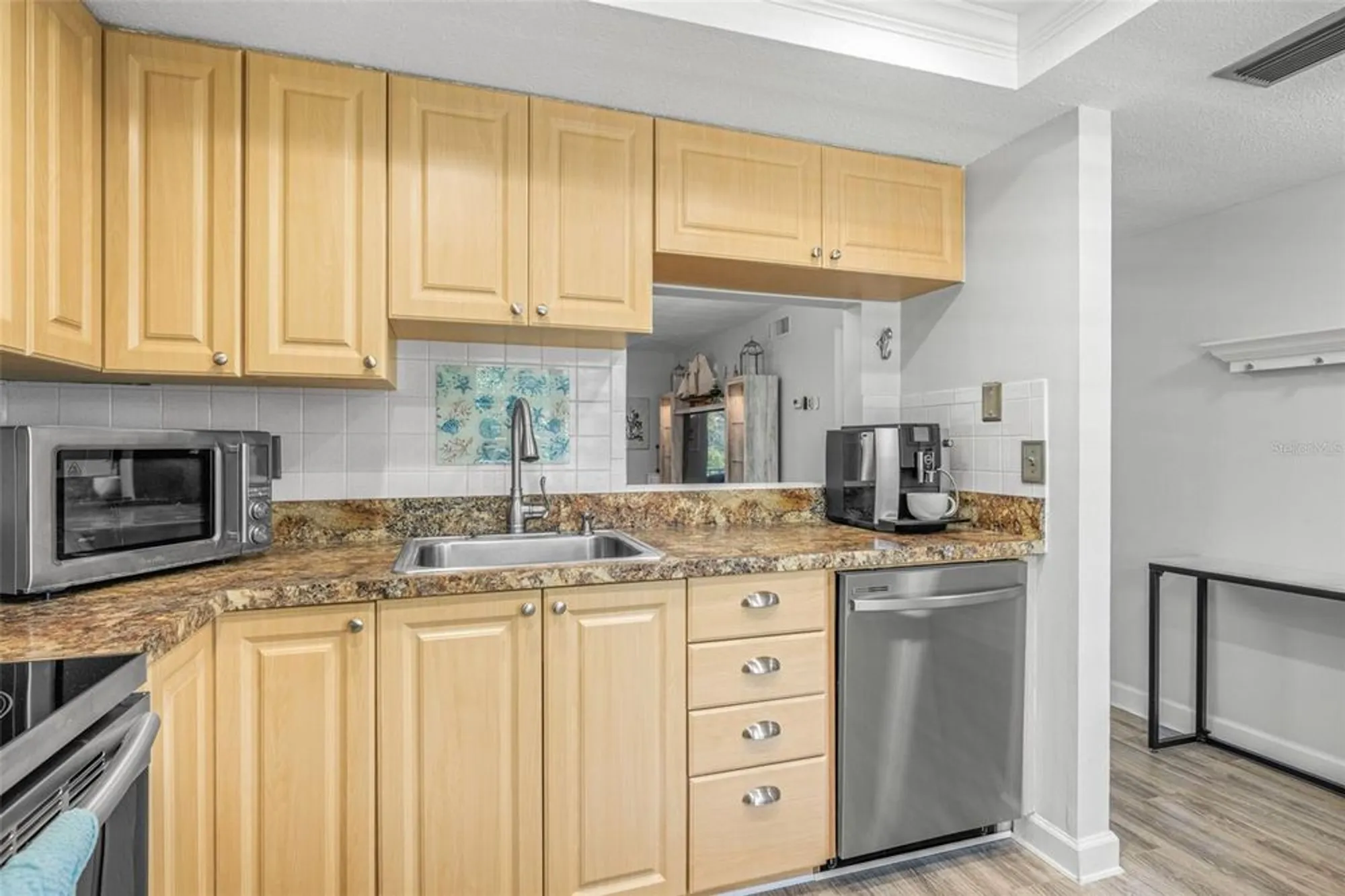 Property Slideshow image 10 of 62 | 946 virginia st apt 207, Dunedin, FL, 34698