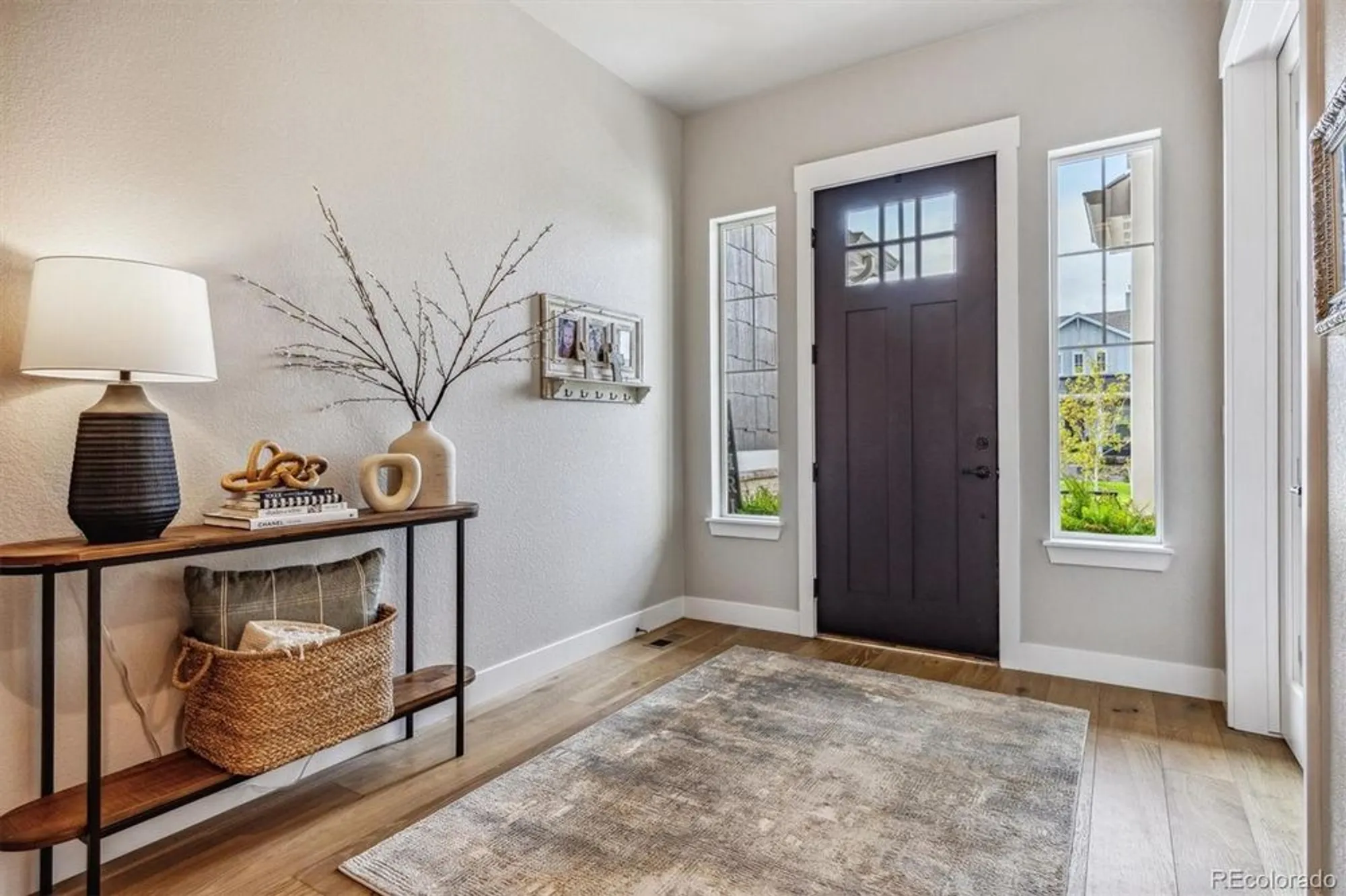 Property Slideshow image 2 of 37 | 8890 s quatar ct, Aurora, CO, 80016