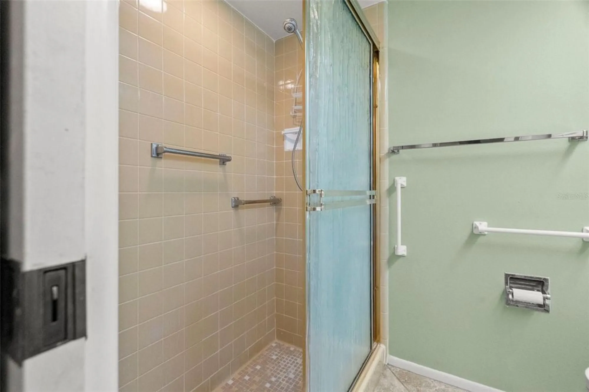 Property Slideshow image 27 of 39 | 8111 braddock cir 6, Port Richey, FL, 34668