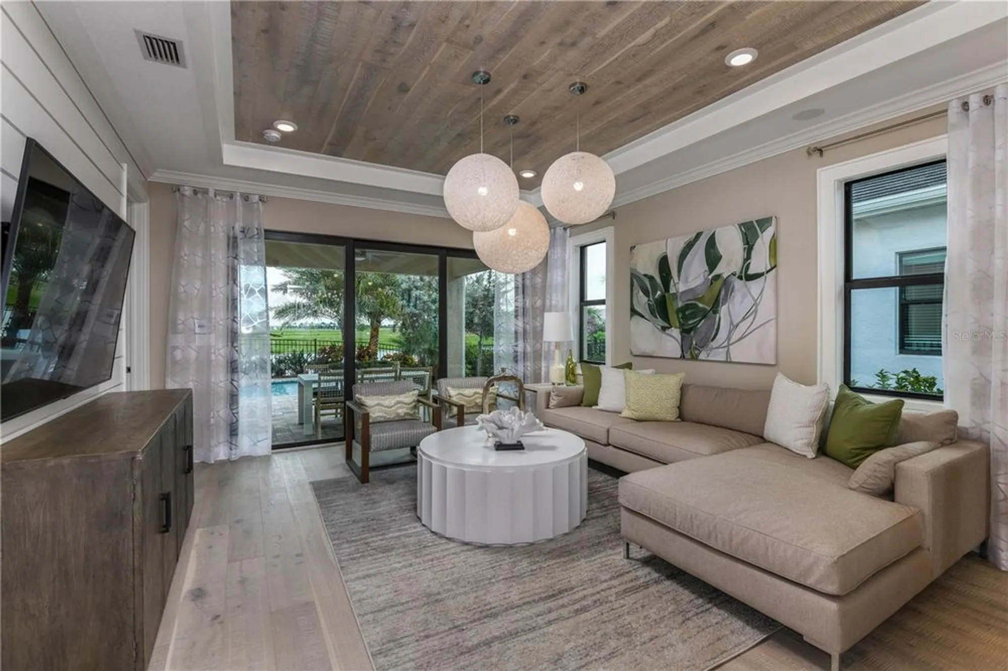 Property Slideshow image 4 of 64 | 18352 rockport pl, Lakewood Ranch, FL, 34211