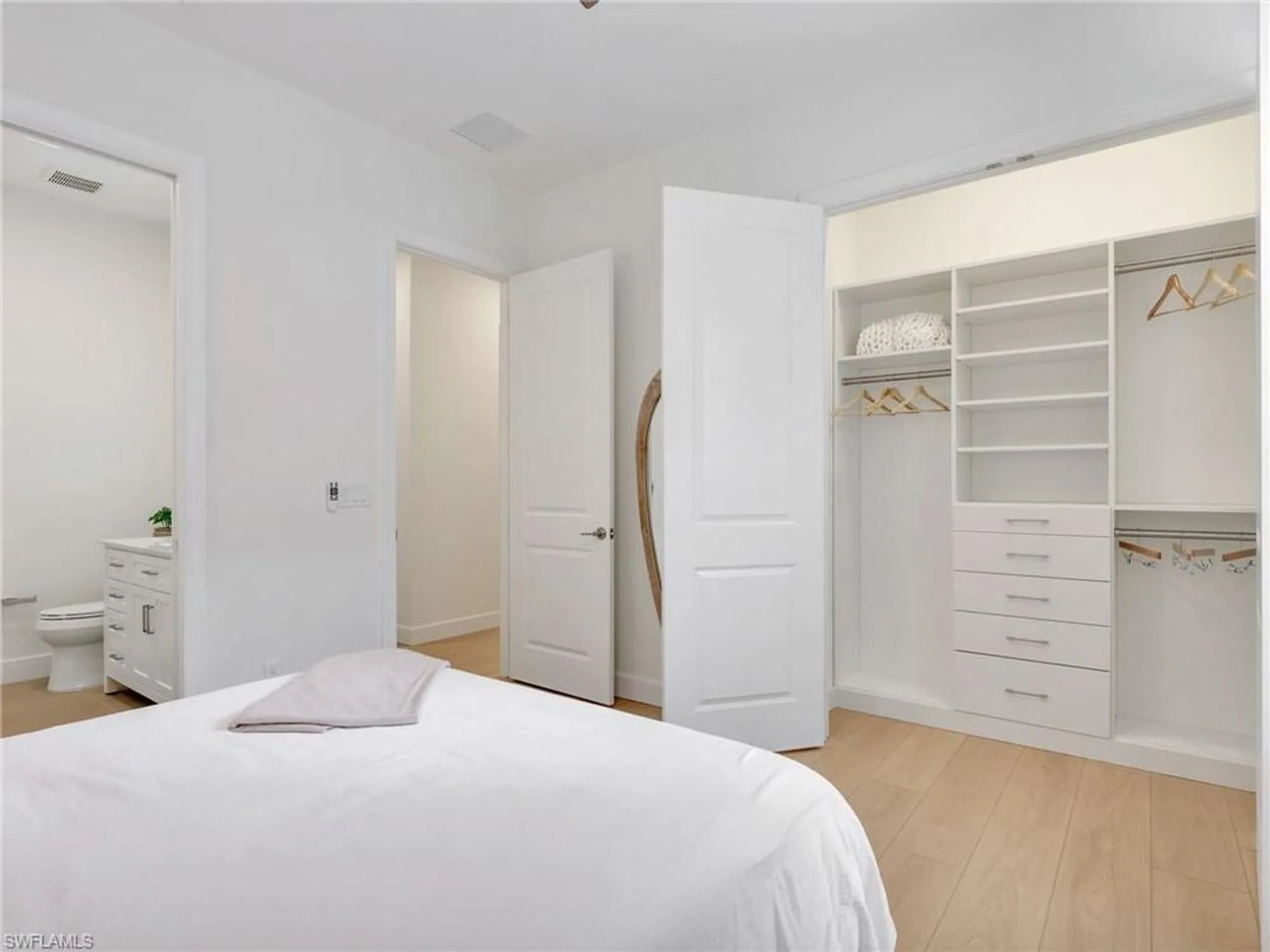 Property Slideshow image 25 of 46 | 11934 molto dr, Fort Myers, FL, 33913