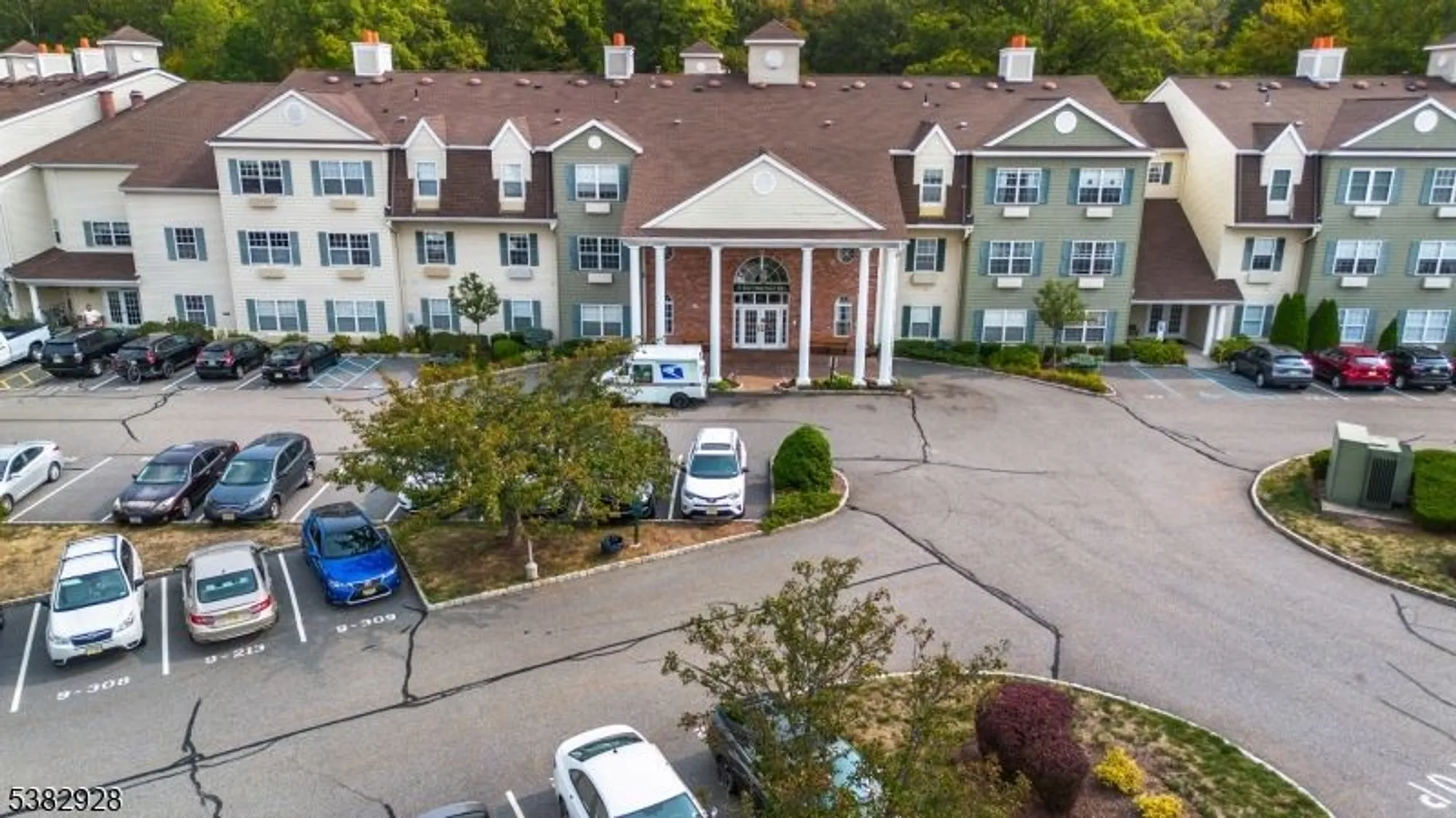 Property Slideshow image 24 of 31 | 9302 richmond rd # 302, West Milford, NJ, 07480