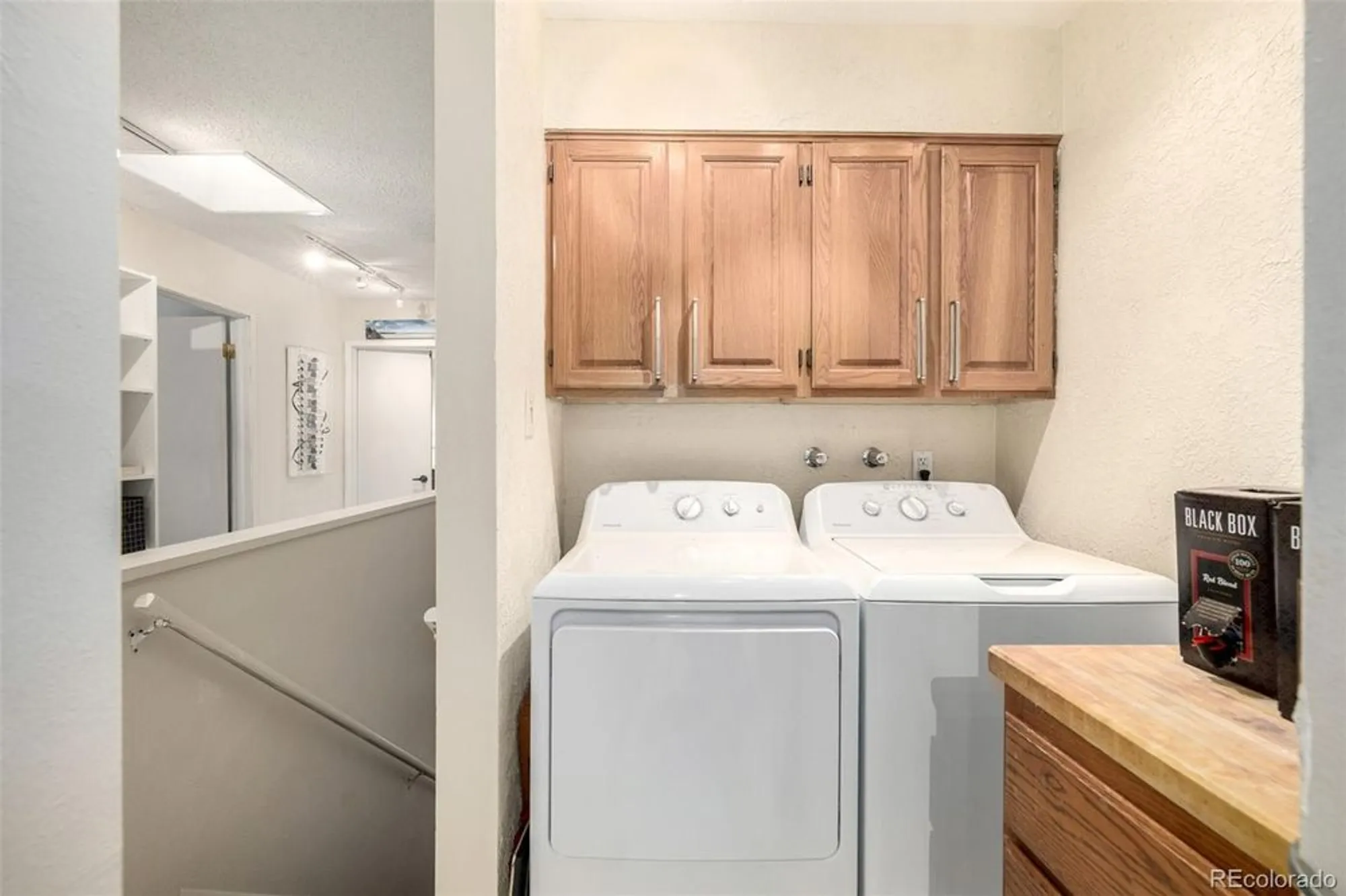 Property Slideshow image 29 of 46 | 7466 w cedar cir, Lakewood, CO, 80226