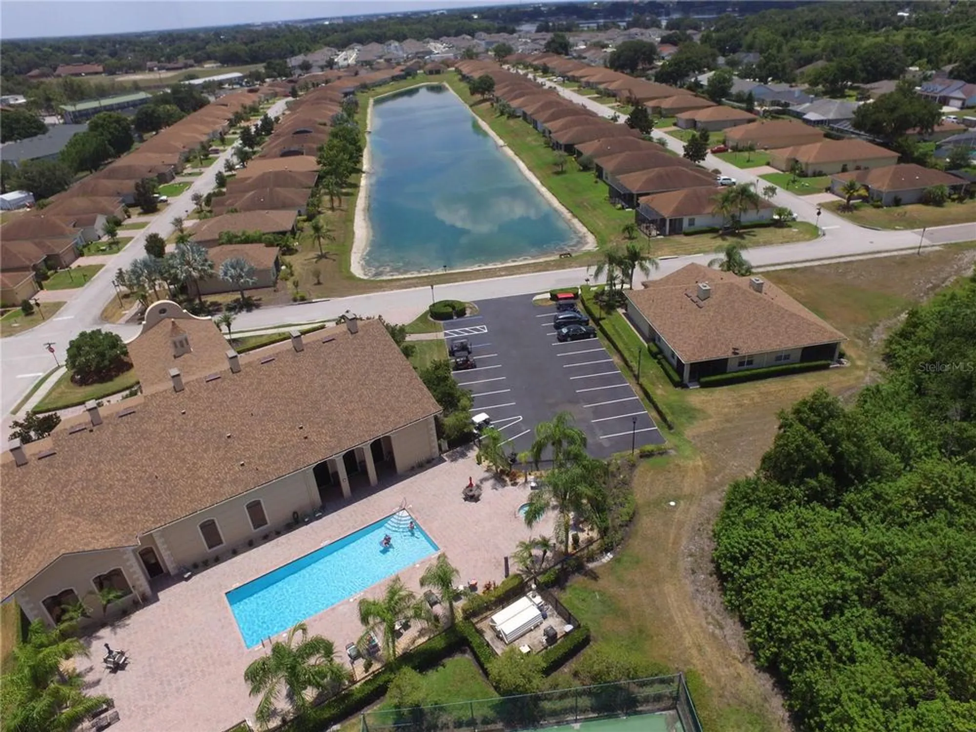 Property Slideshow image 39 of 73 | 1709 linz ct, Winter Haven, FL, 33884